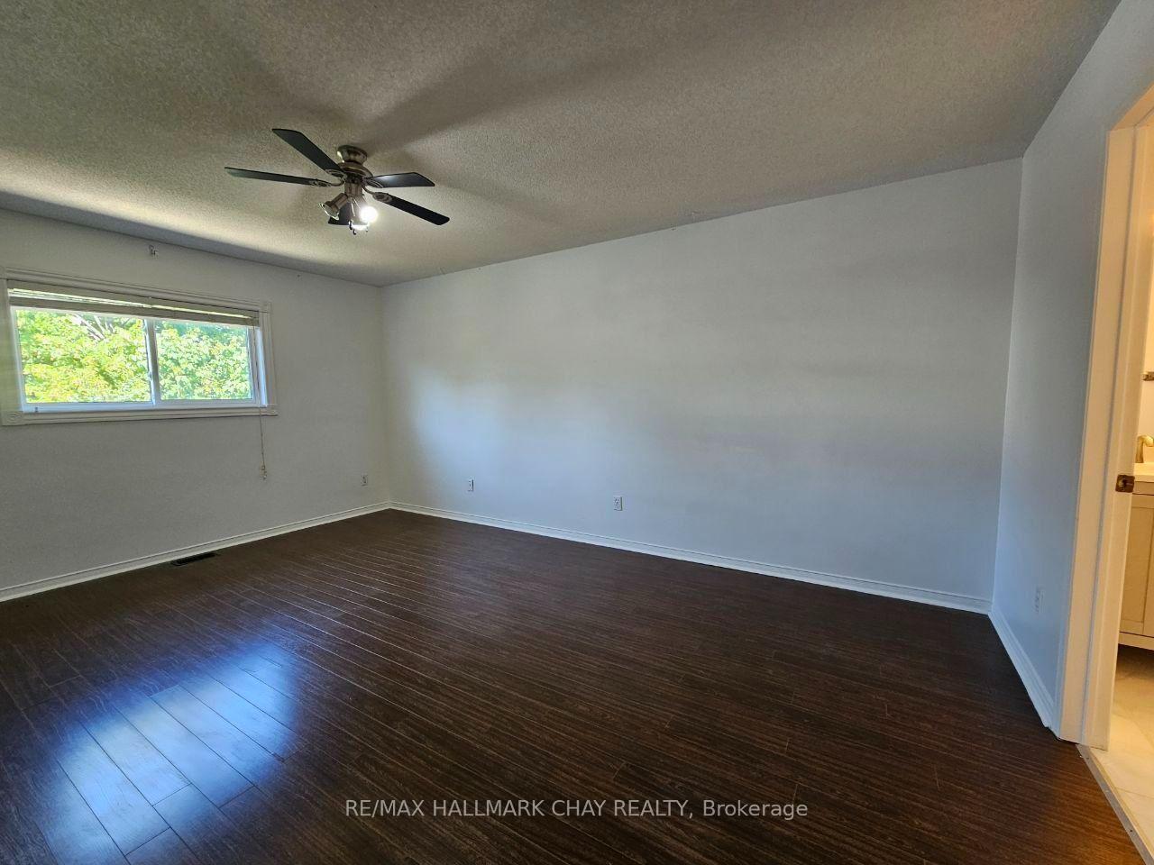 Photo 21 of 219 Wessenger Drive, Barrie, Holly — HOMEH