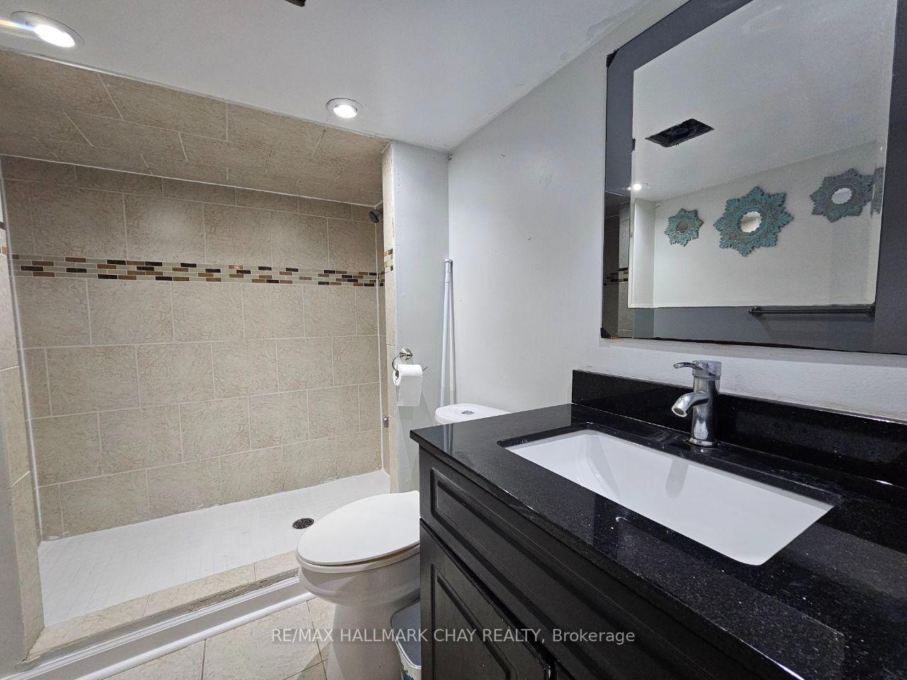 Photo 36 of 219 Wessenger Drive, Barrie, Holly — HOMEH