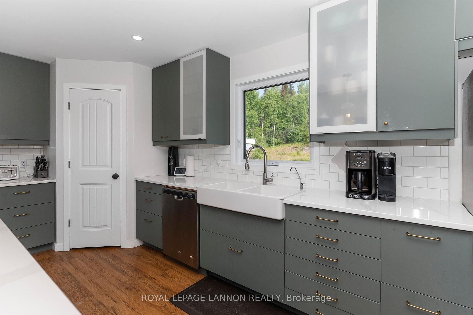 Photo 16 of 1204 Lakeshore Drive, Shuniah — HOMEH