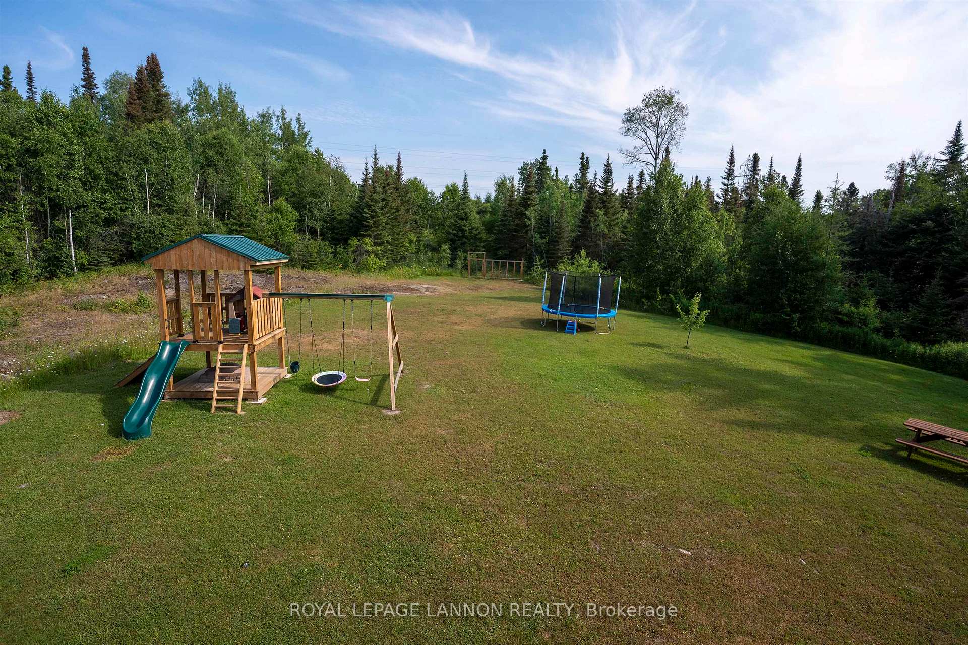 Photo 45 of 1204 Lakeshore Drive, Shuniah — HOMEH