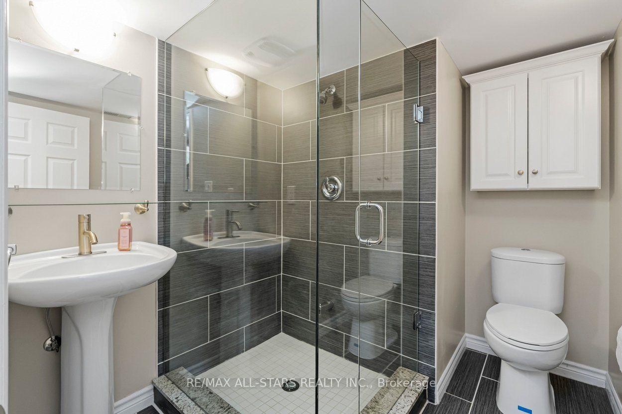 Photo 36 of 113 Louisbourg Way, Markham, Greensborough — HOMEH