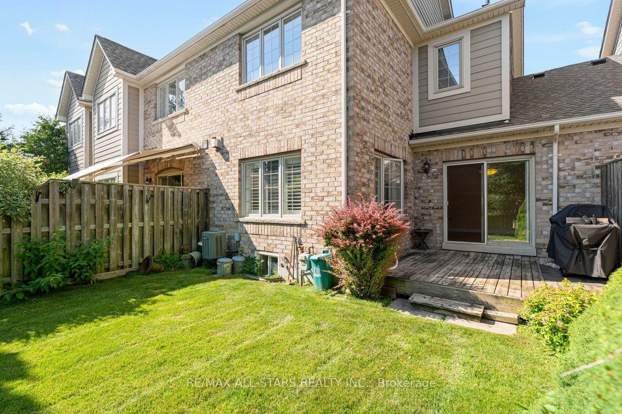 Photo 37 of 113 Louisbourg Way, Markham, Greensborough — HOMEH