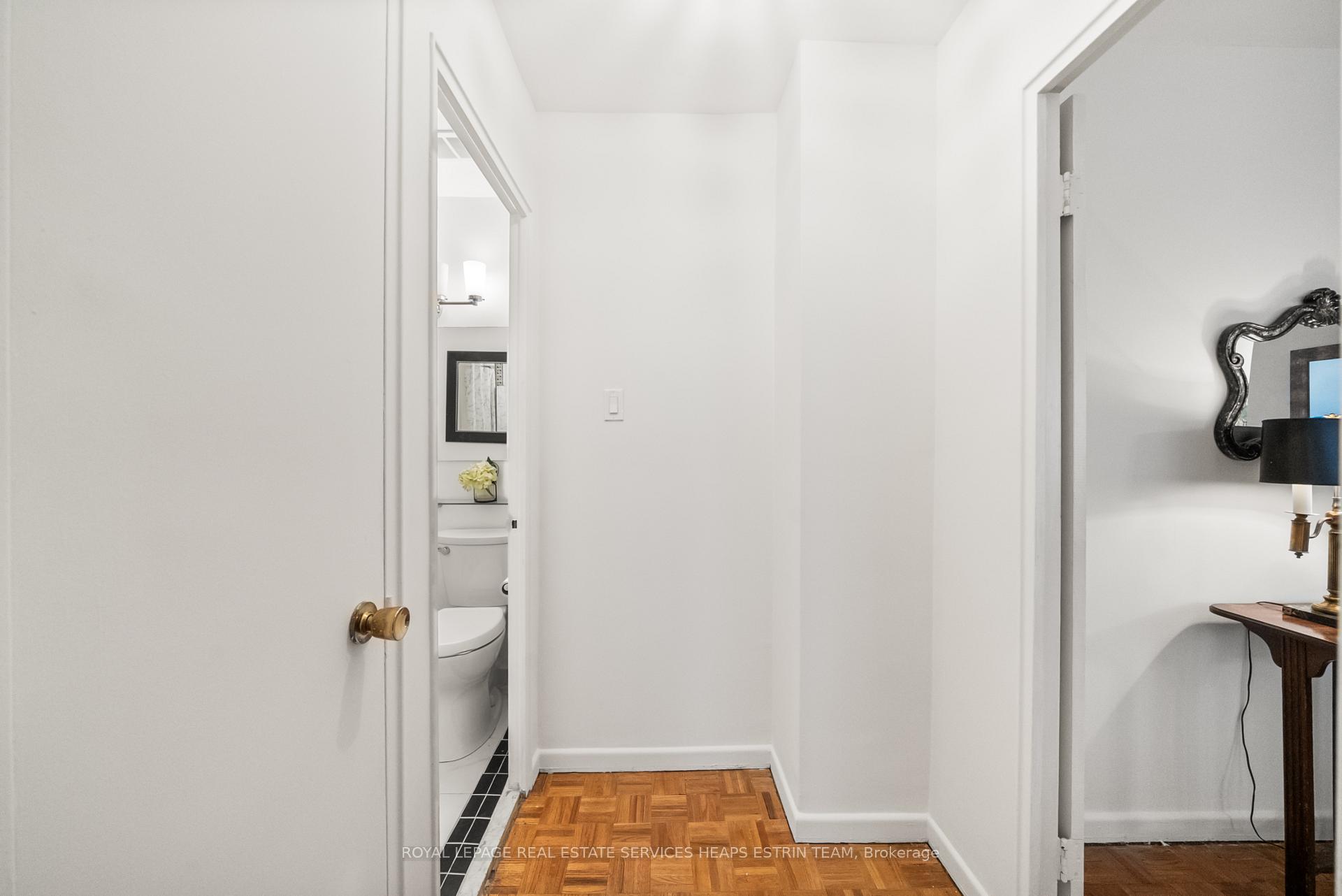 Photo 9 of Unit 204, 581 Avenue Road, Toronto, Yonge-St. Clair — HOMEH