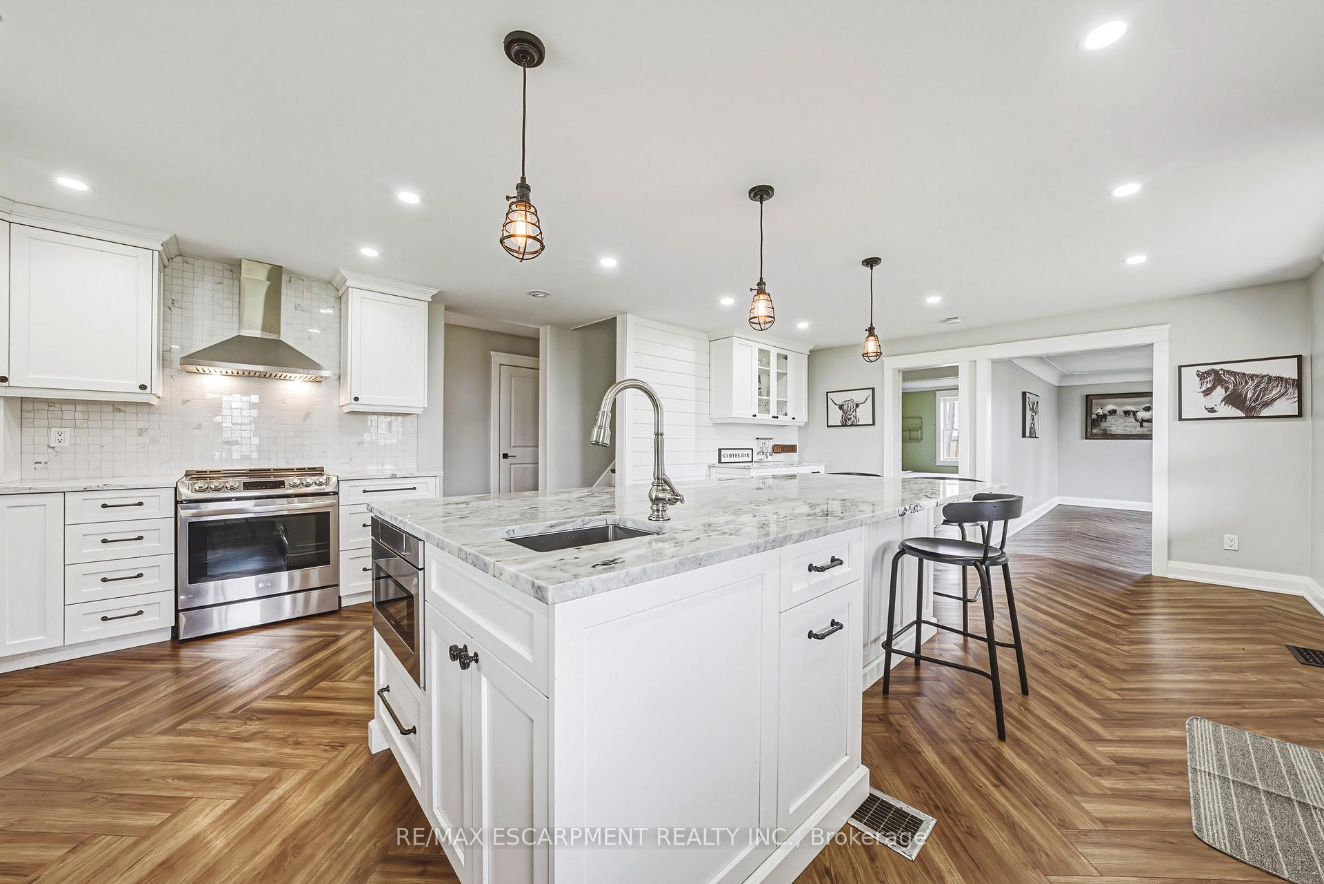 Photo 8 of 1292 Glancaster Road, Hamilton, Ancaster — HOMEH