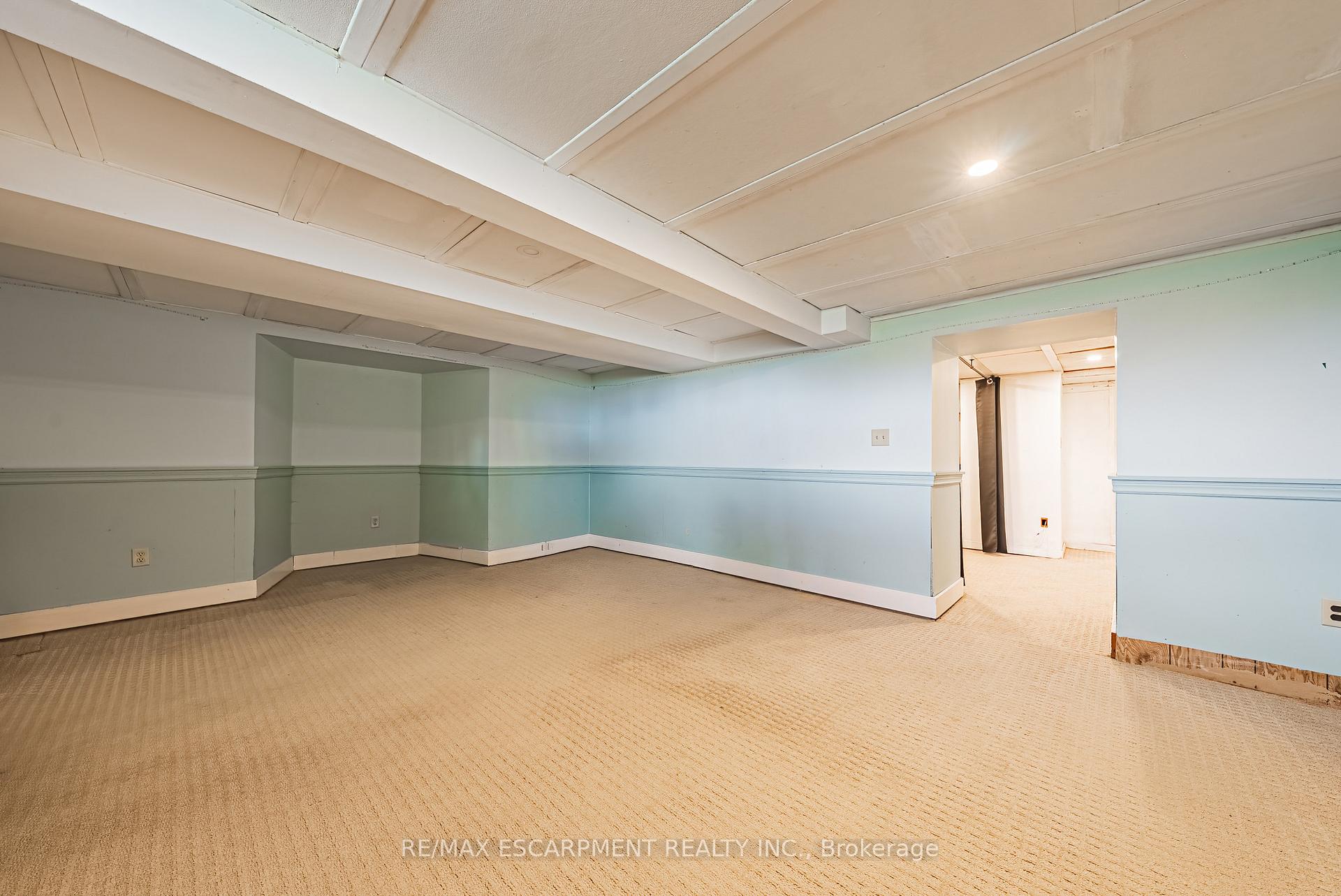 Photo 35 of 1292 Glancaster Road, Hamilton, Ancaster — HOMEH