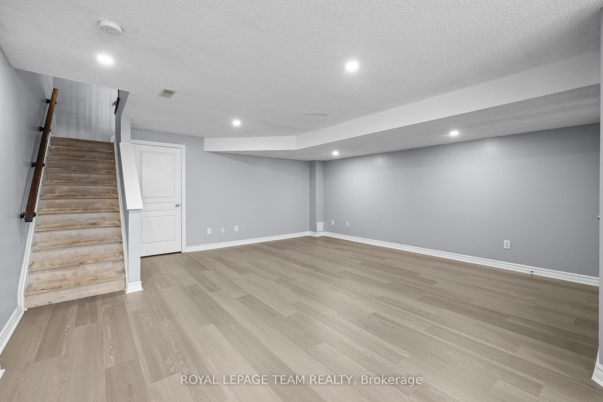 Photo 19 of 943 Klondike Road, Ottawa, Kanata - Morgan's Grant/South March — HOMEH