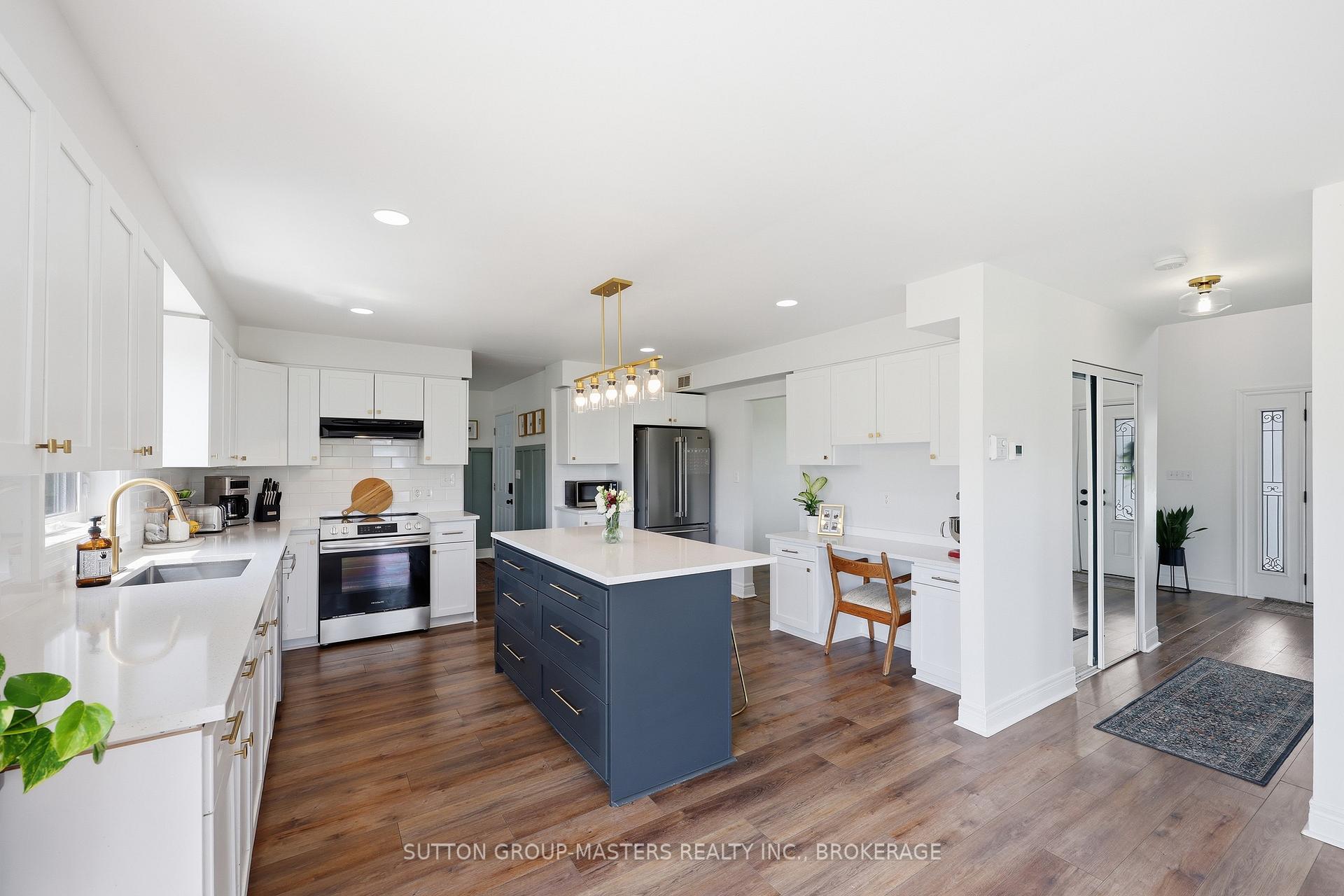 Photo 10 of 5052 Bradford Road, Frontenac, Frontenac South — HOMEH