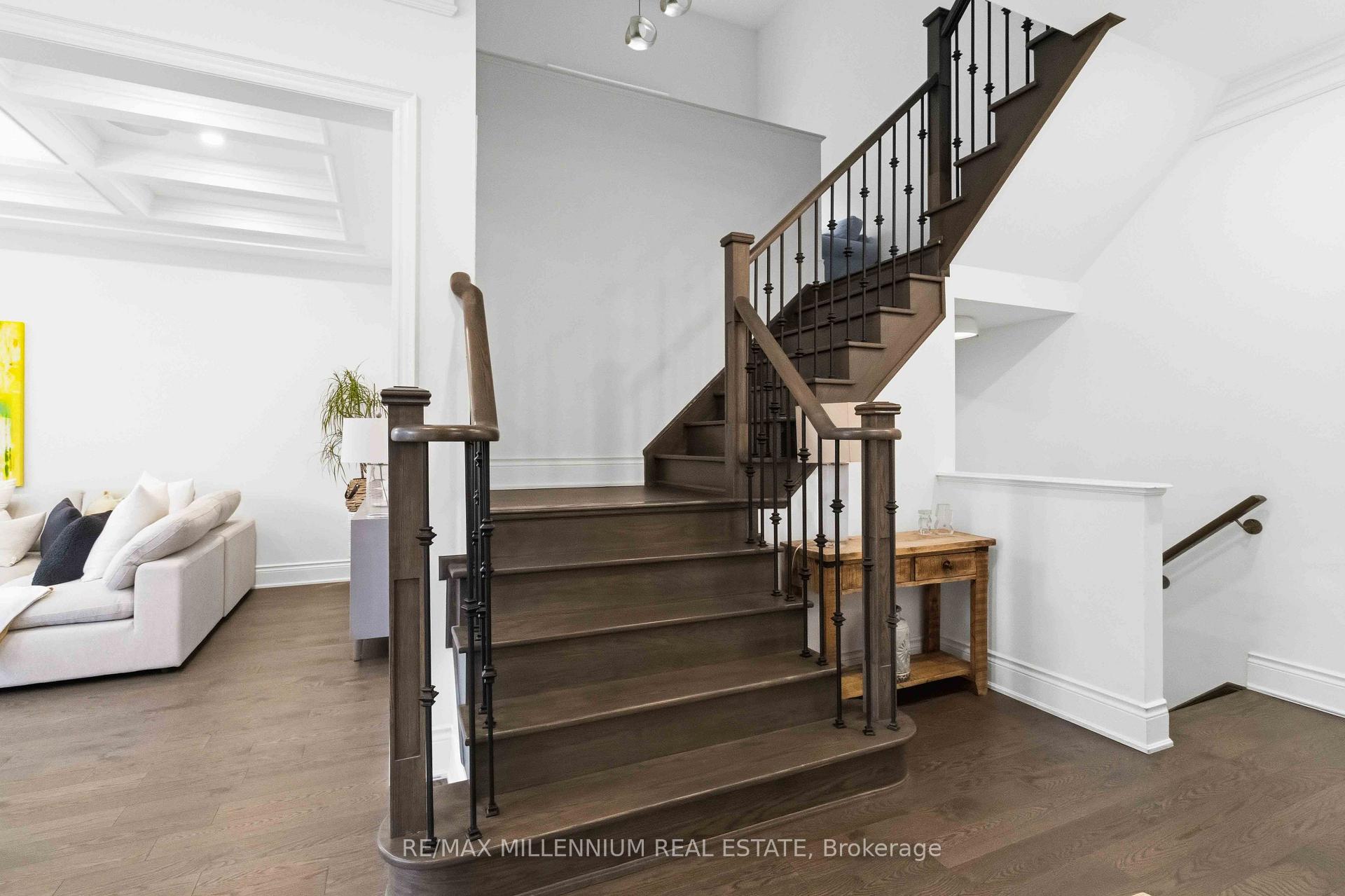 Photo 21 of 69 Menotti Drive, Richmond Hill, Oak Ridges — HOMEH