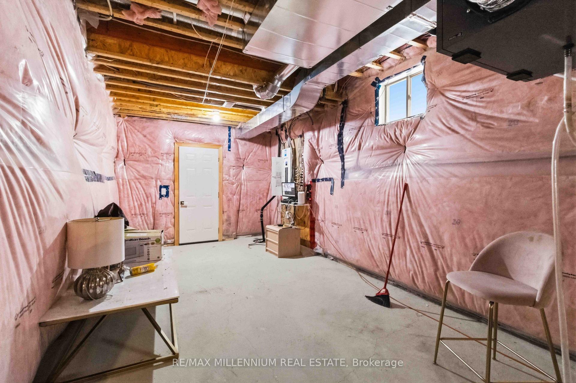 Photo 41 of 69 Menotti Drive, Richmond Hill, Oak Ridges — HOMEH