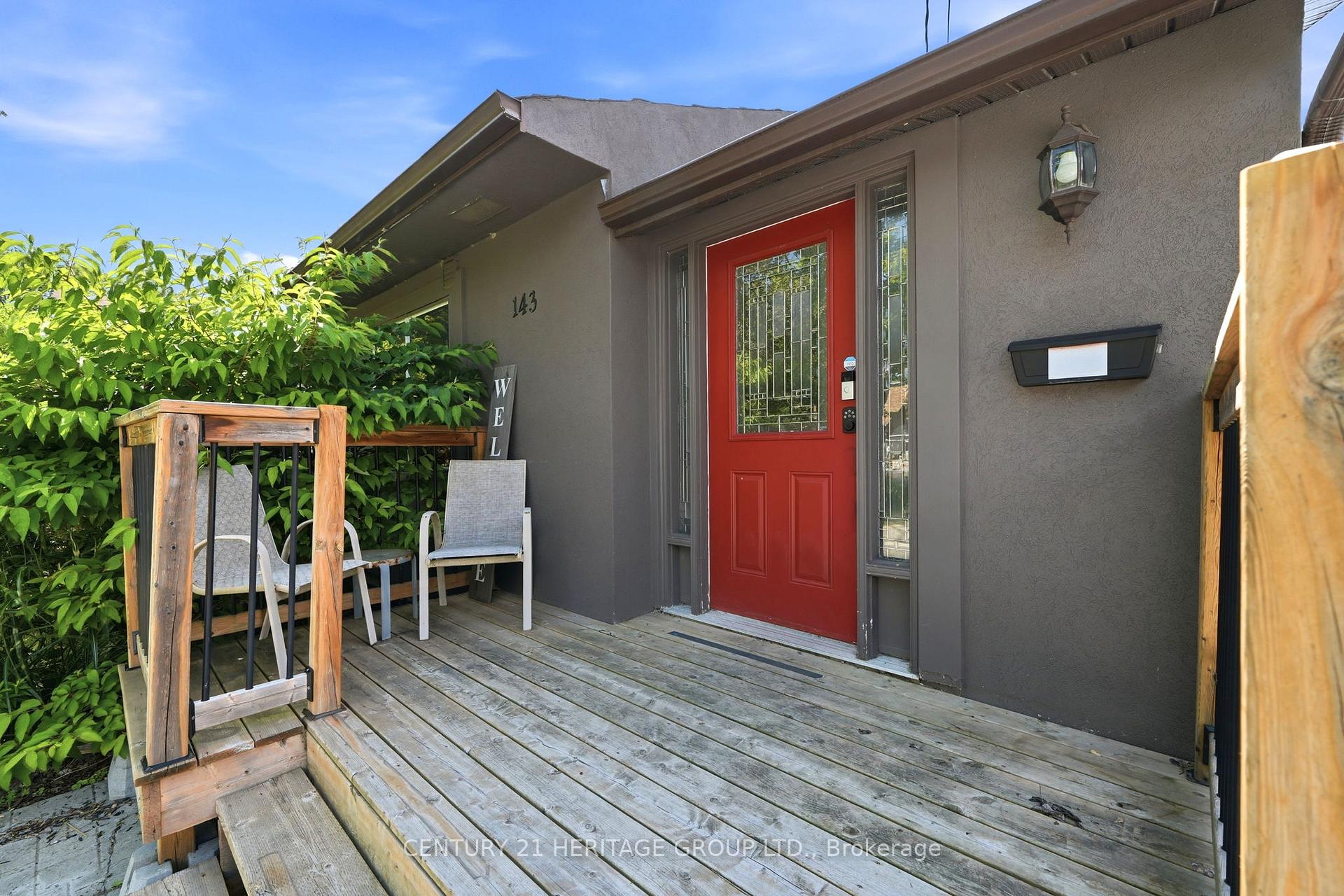 Photo 6 of 143 Silas Boulevard, Georgina, Keswick North — HOMEH