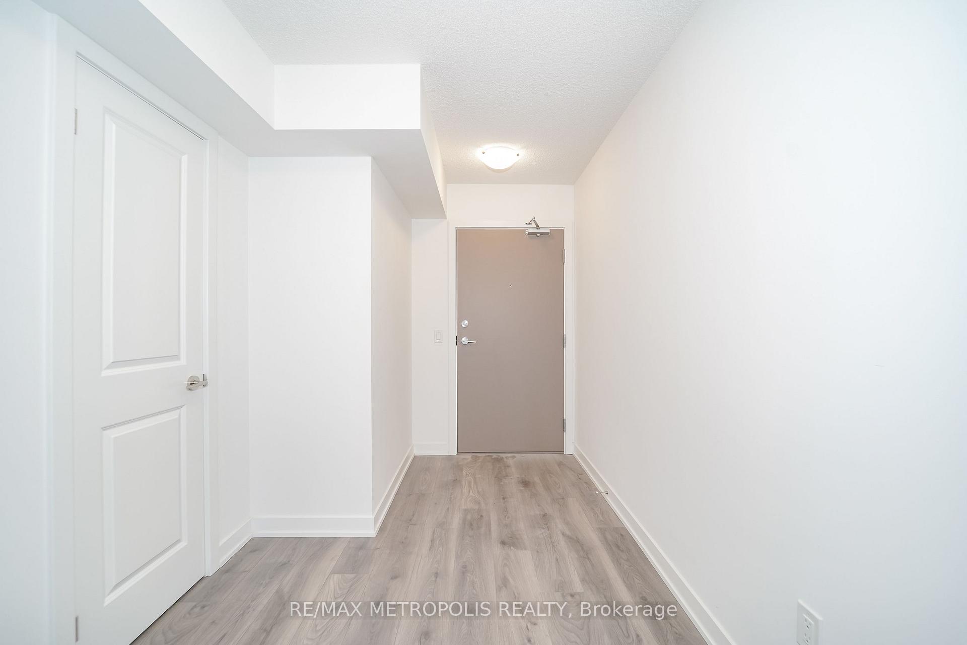 Photo 6 of Unit 1309, 1010 Sandy Beach Road, Pickering, Bay Ridges — HOMEH