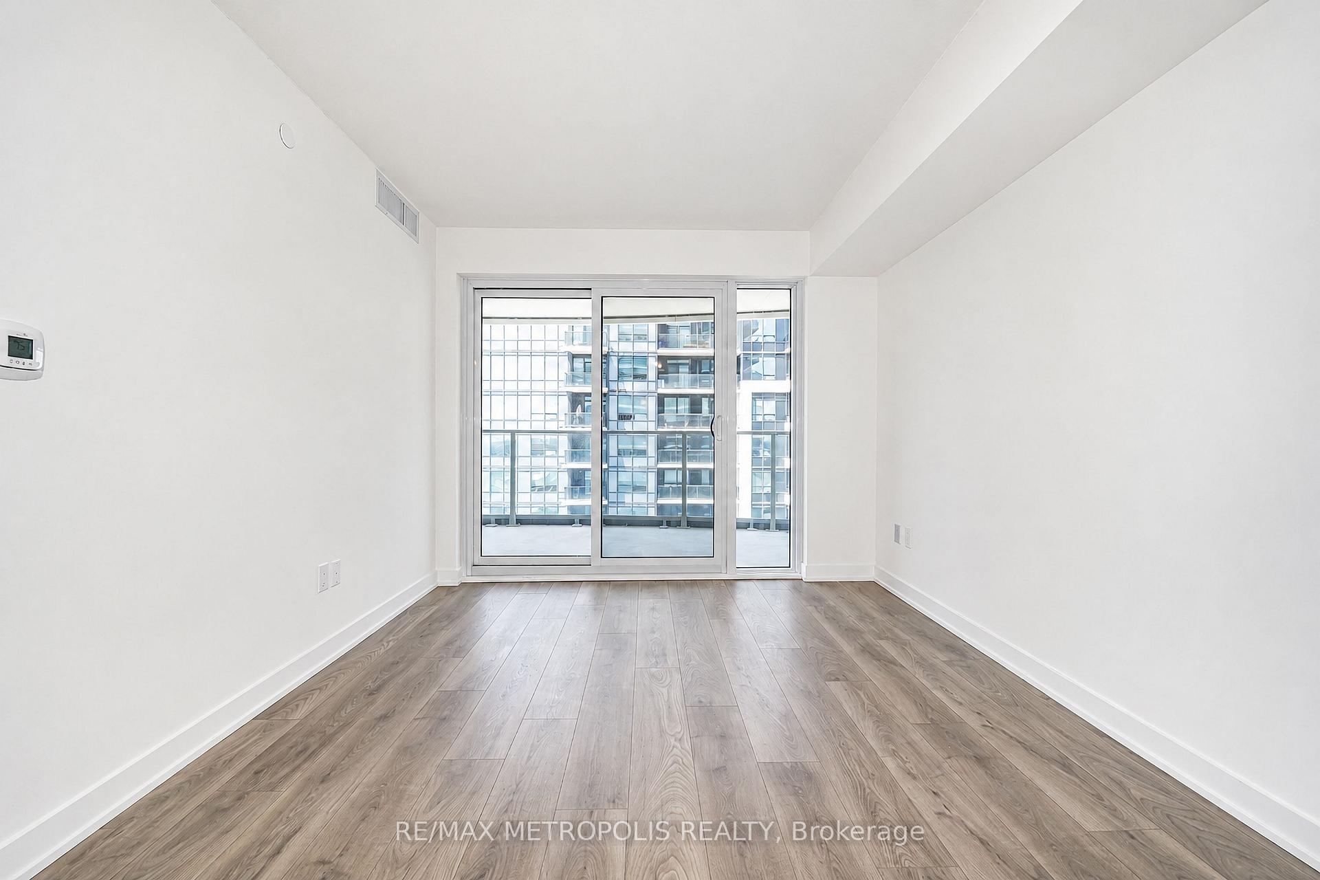 Photo 9 of Unit 1309, 1010 Sandy Beach Road, Pickering, Bay Ridges — HOMEH