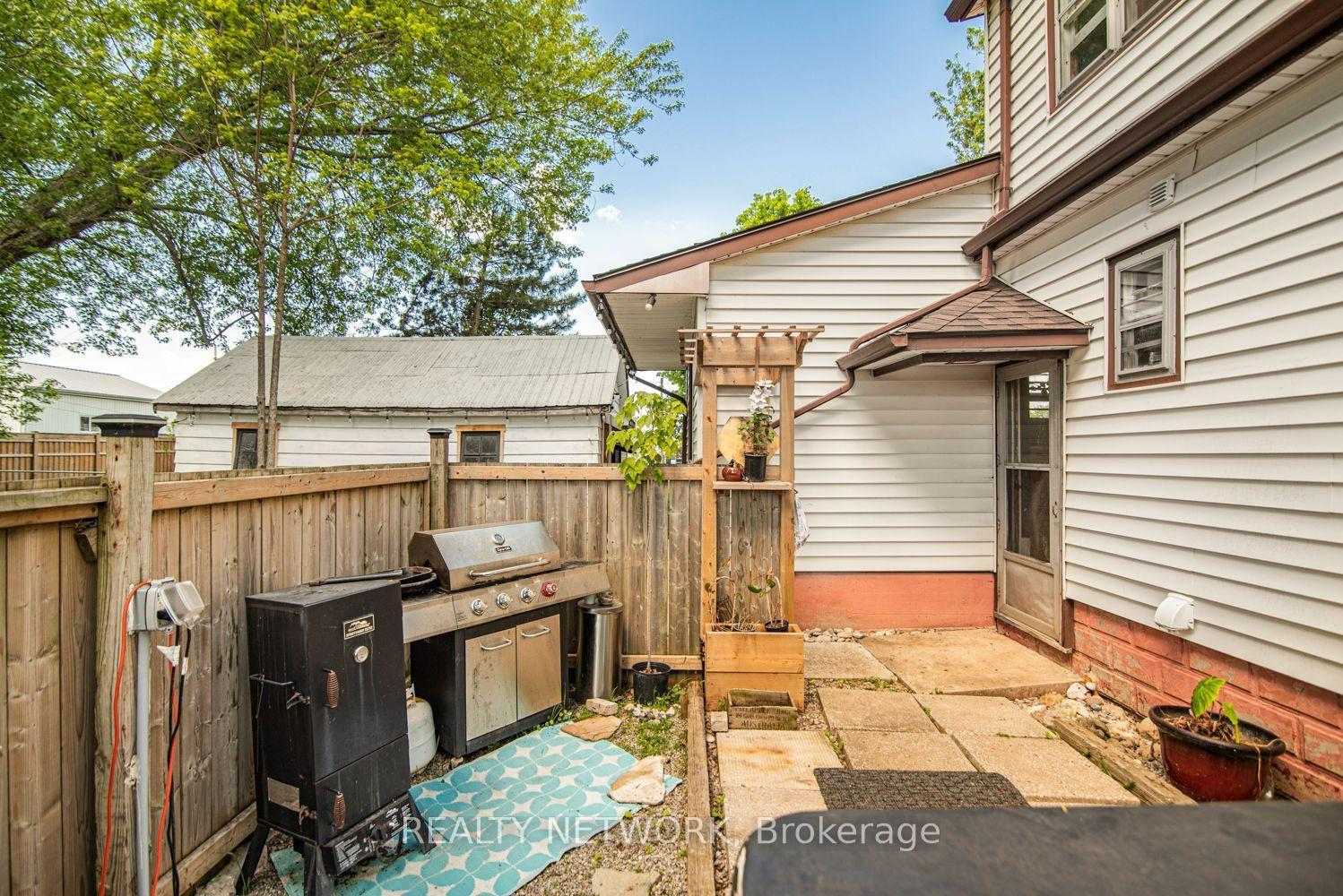 Photo 41 of 32 Grant Avenue, Haldimand, Dunnville — HOMEH