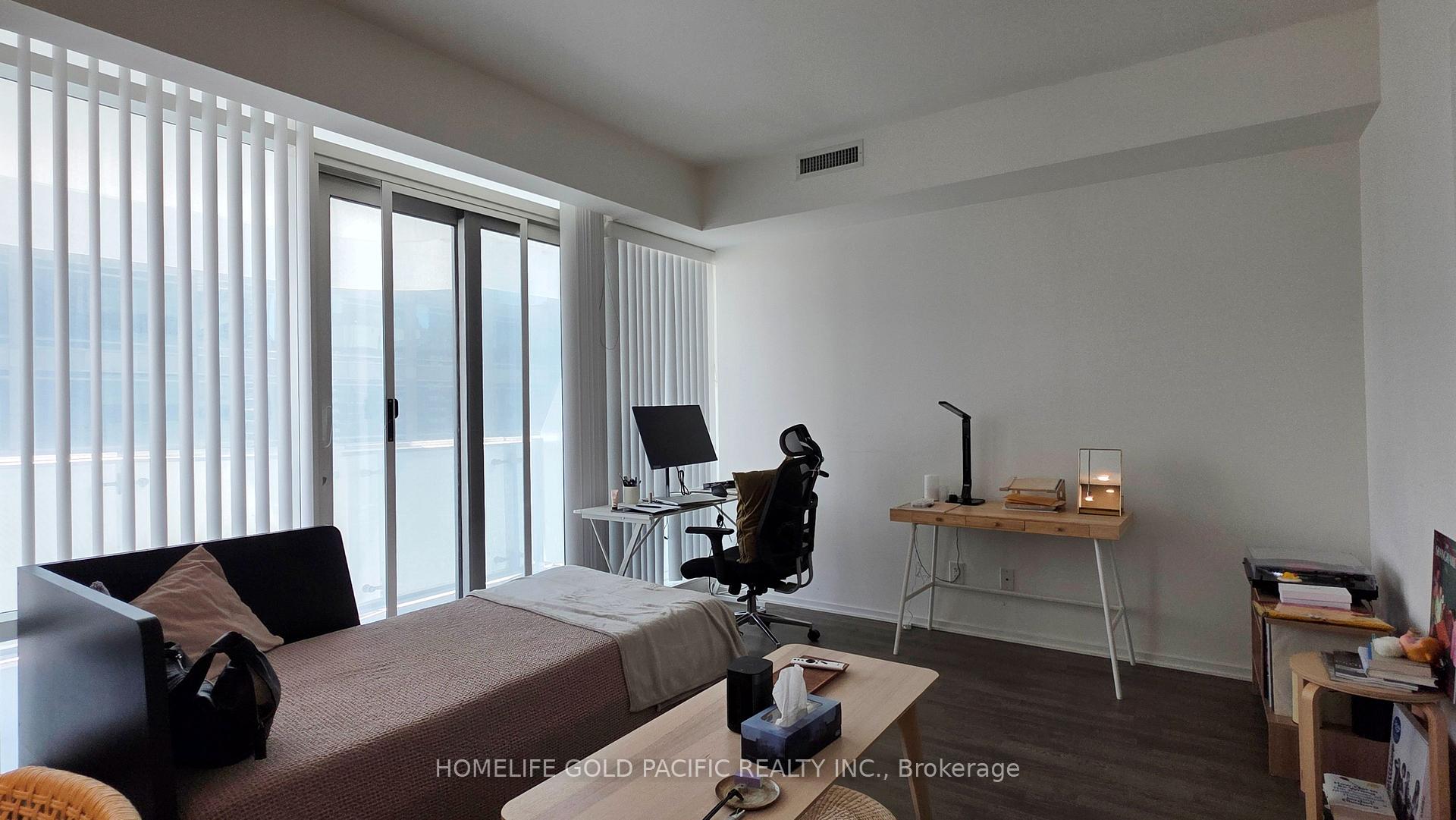 Photo 7 of Unit 902, 1 Bloor Street E, Toronto, Church-Yonge Corridor — HOMEH