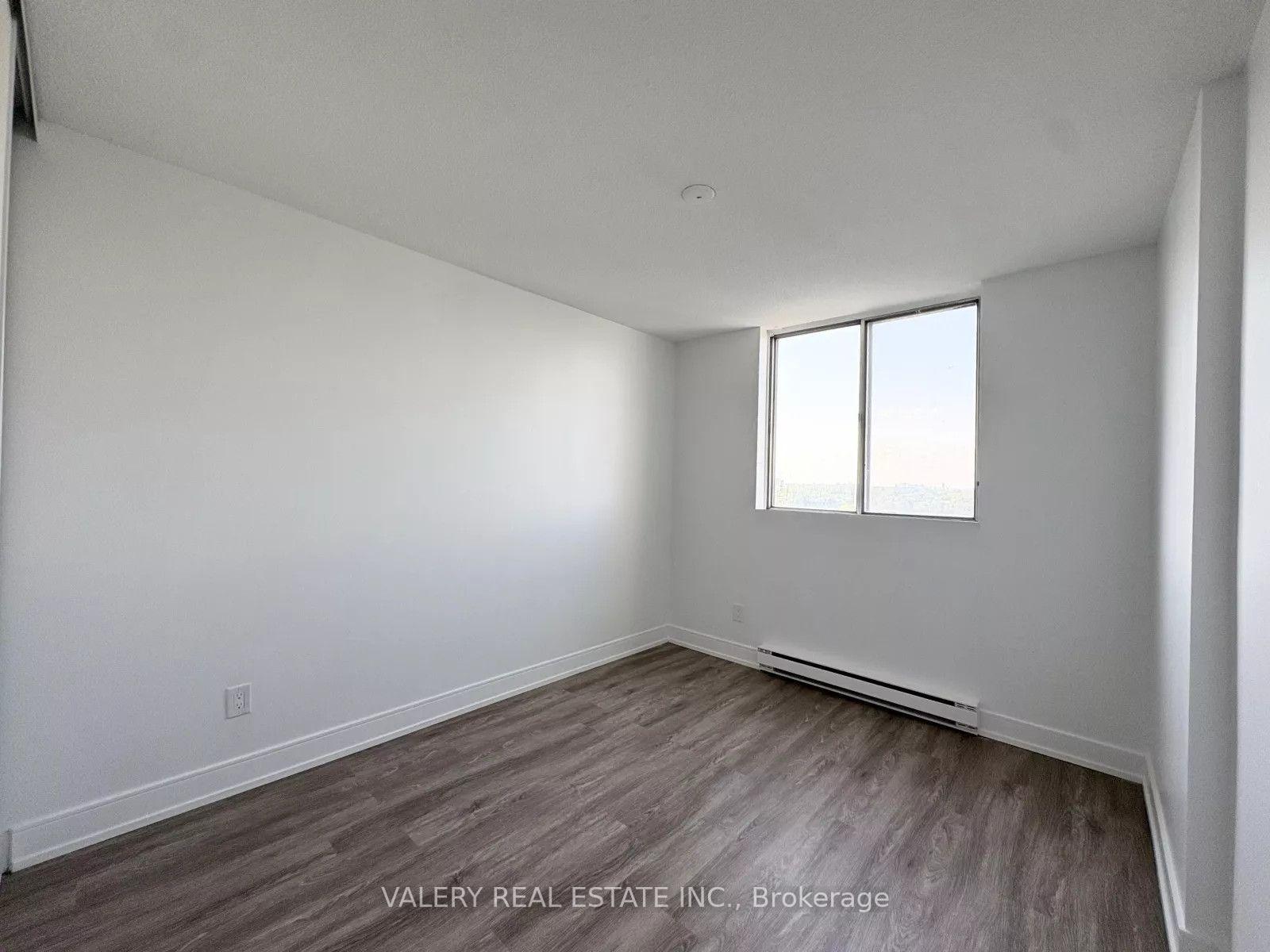 Photo 12 of Unit 1104, 294 Chandler Drive, Kitchener, Laurentian Hills — HOMEH