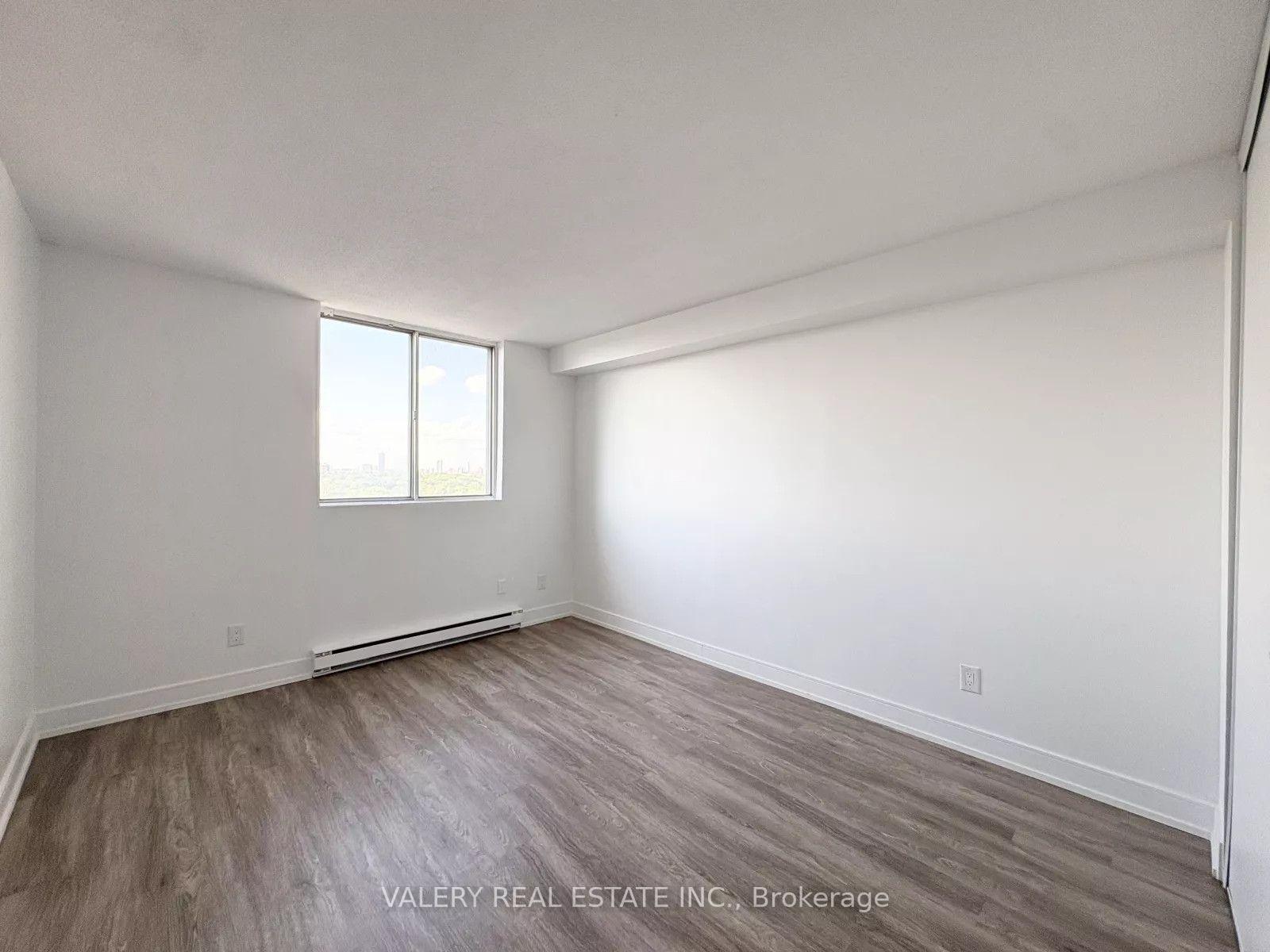 Photo 13 of Unit 1104, 294 Chandler Drive, Kitchener, Laurentian Hills — HOMEH