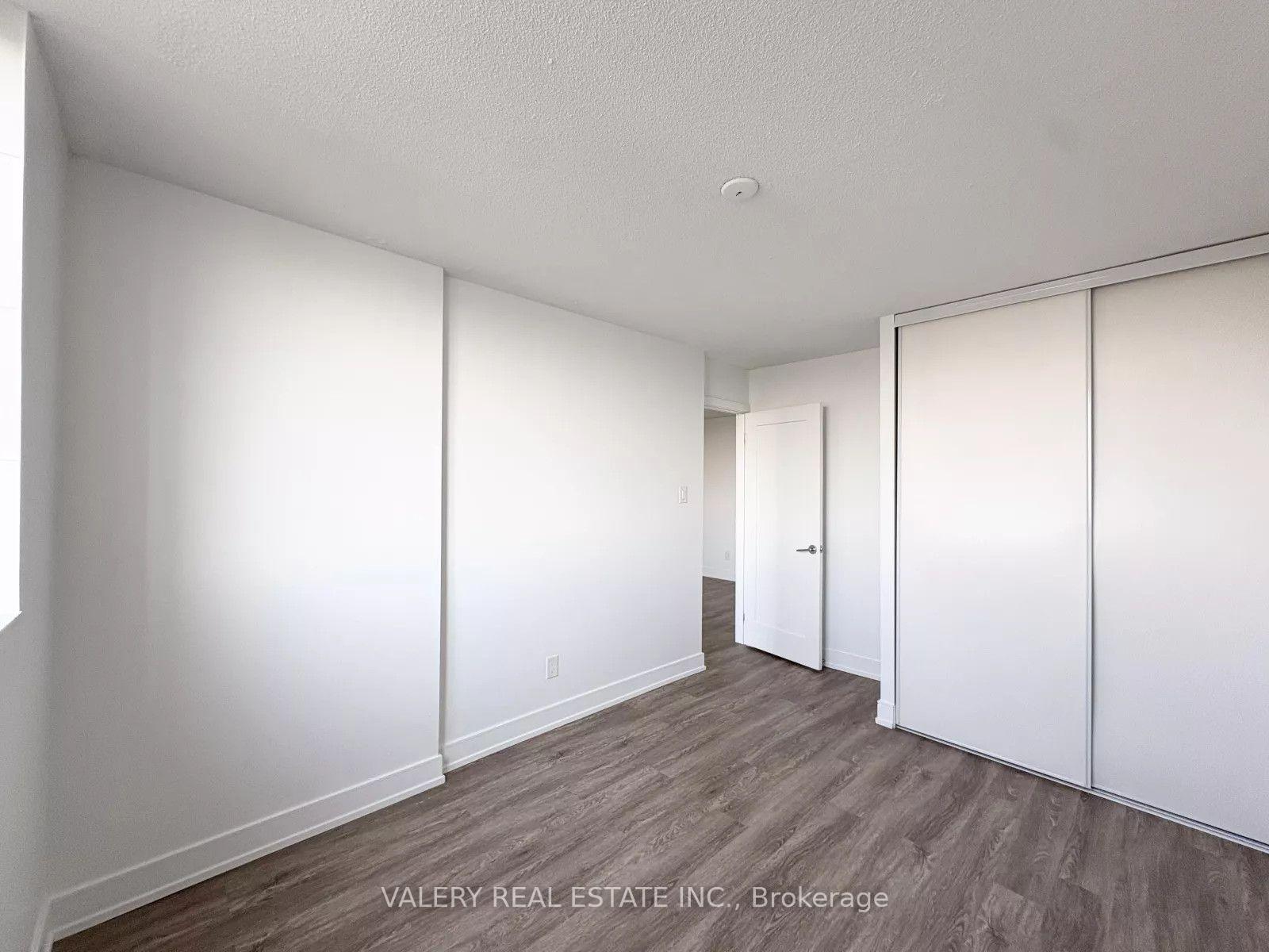 Photo 14 of Unit 1104, 294 Chandler Drive, Kitchener, Laurentian Hills — HOMEH