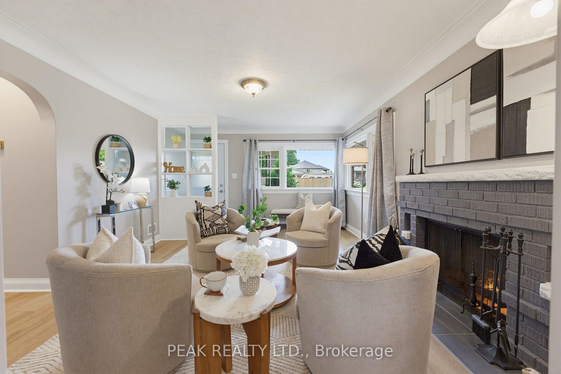 Photo 7 of 84 Dundas Street W, Brant, Paris — HOMEH