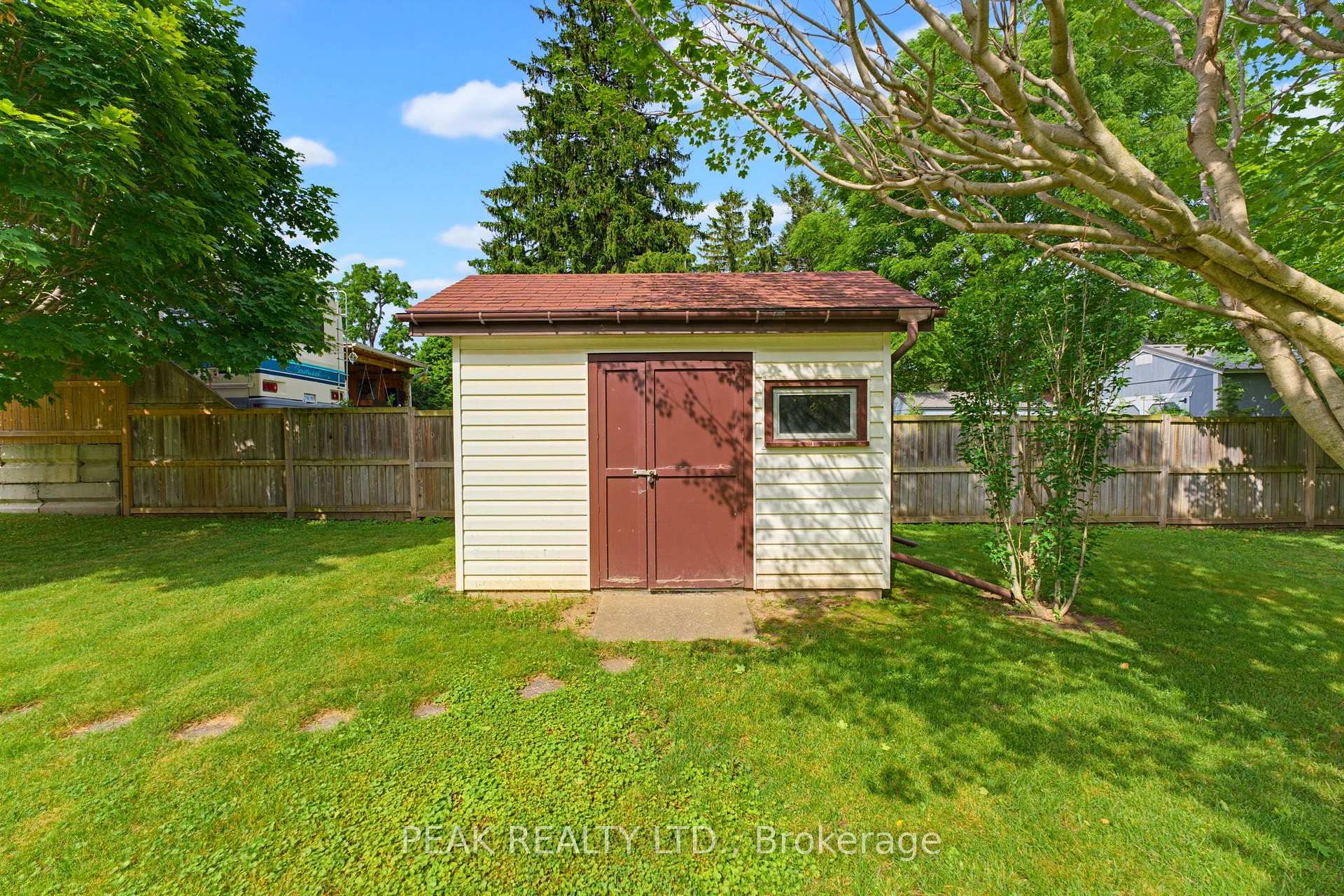 Photo 26 of 84 Dundas Street W, Brant, Paris — HOMEH