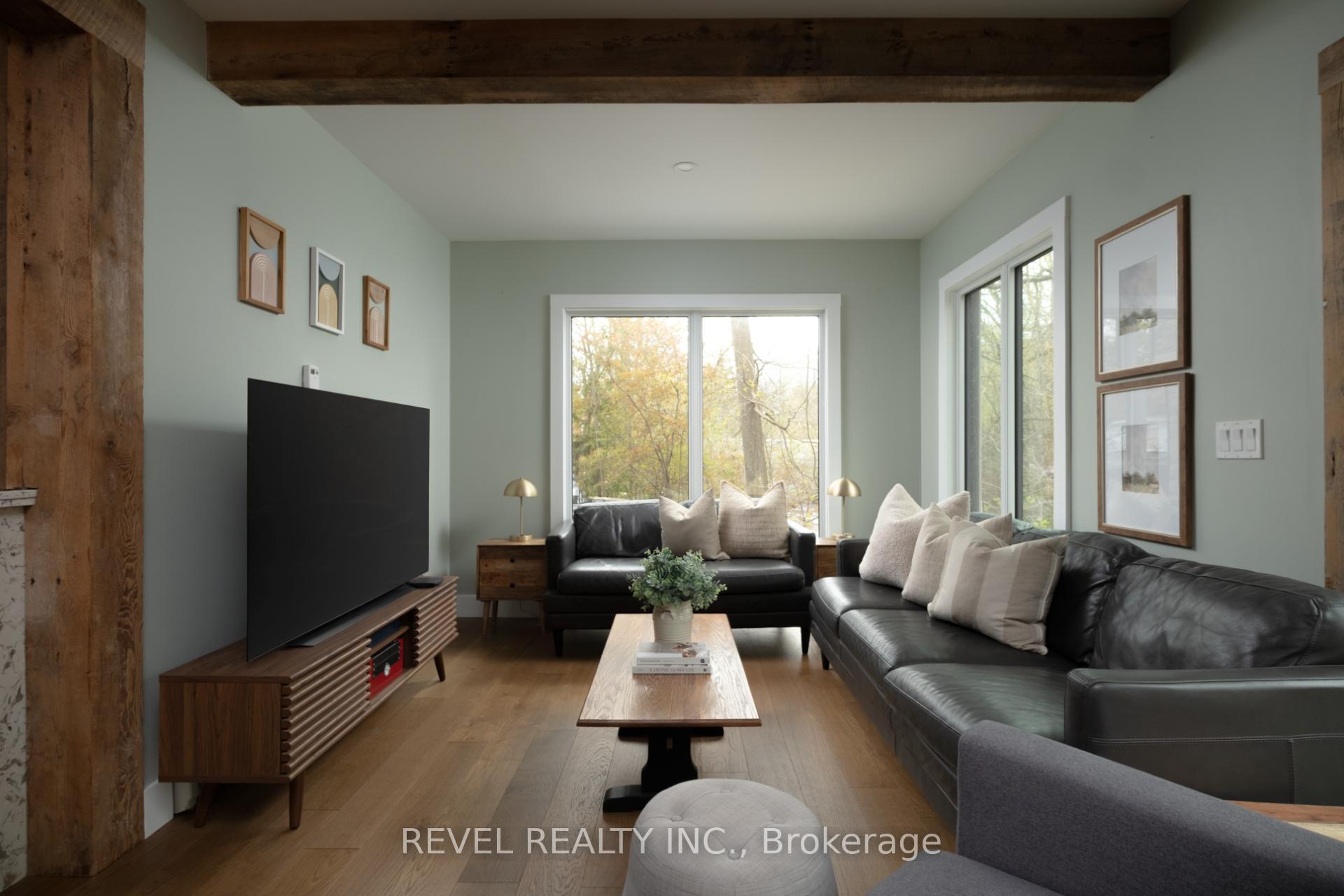 Photo 3 of 1470 Queen Street W, Caledon, Alton — HOMEH