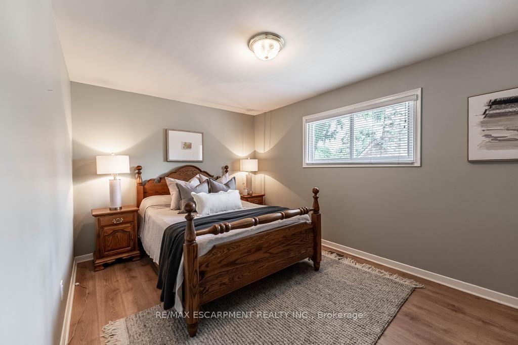 Photo 10 of 42 Jane Street, Haldimand — HOMEH