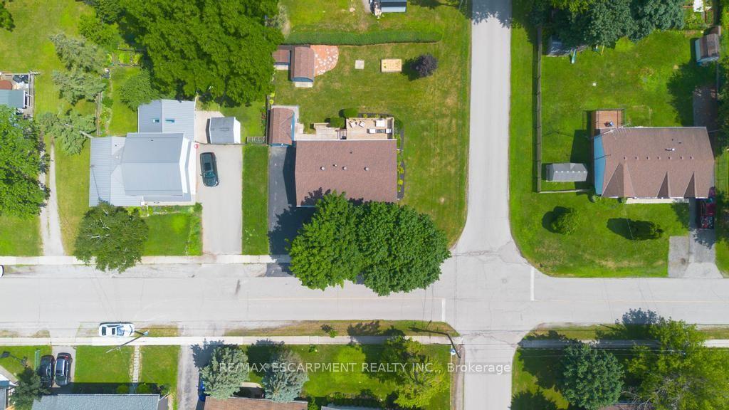 Photo 21 of 42 Jane Street, Haldimand — HOMEH