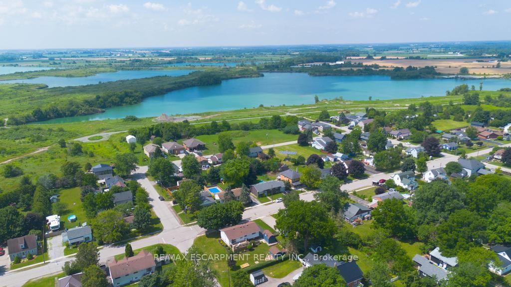 Photo 23 of 42 Jane Street, Haldimand — HOMEH