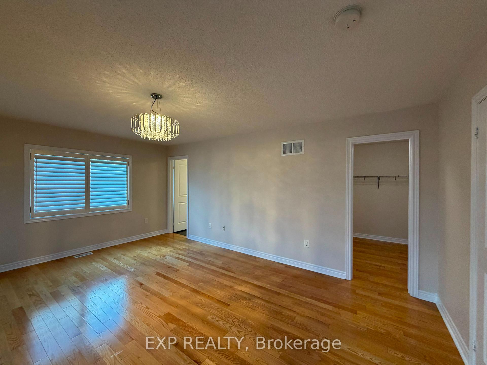 Photo 20 of 17 Yardmaster Drive, Brampton, Northwest Brampton — HOMEH