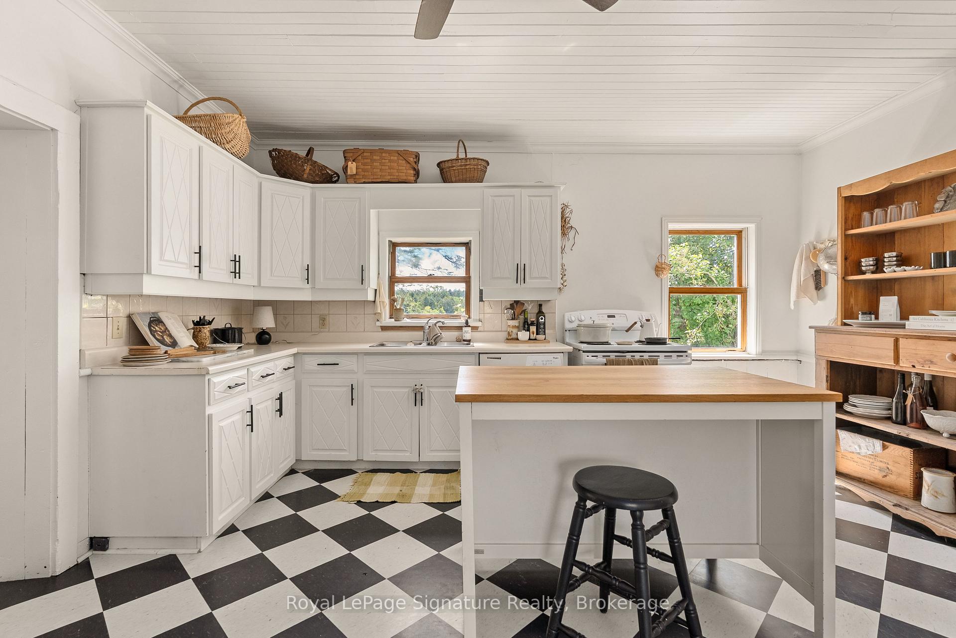 Photo 34 of 469319 Grey Rd 31, Grey Highlands — HOMEH