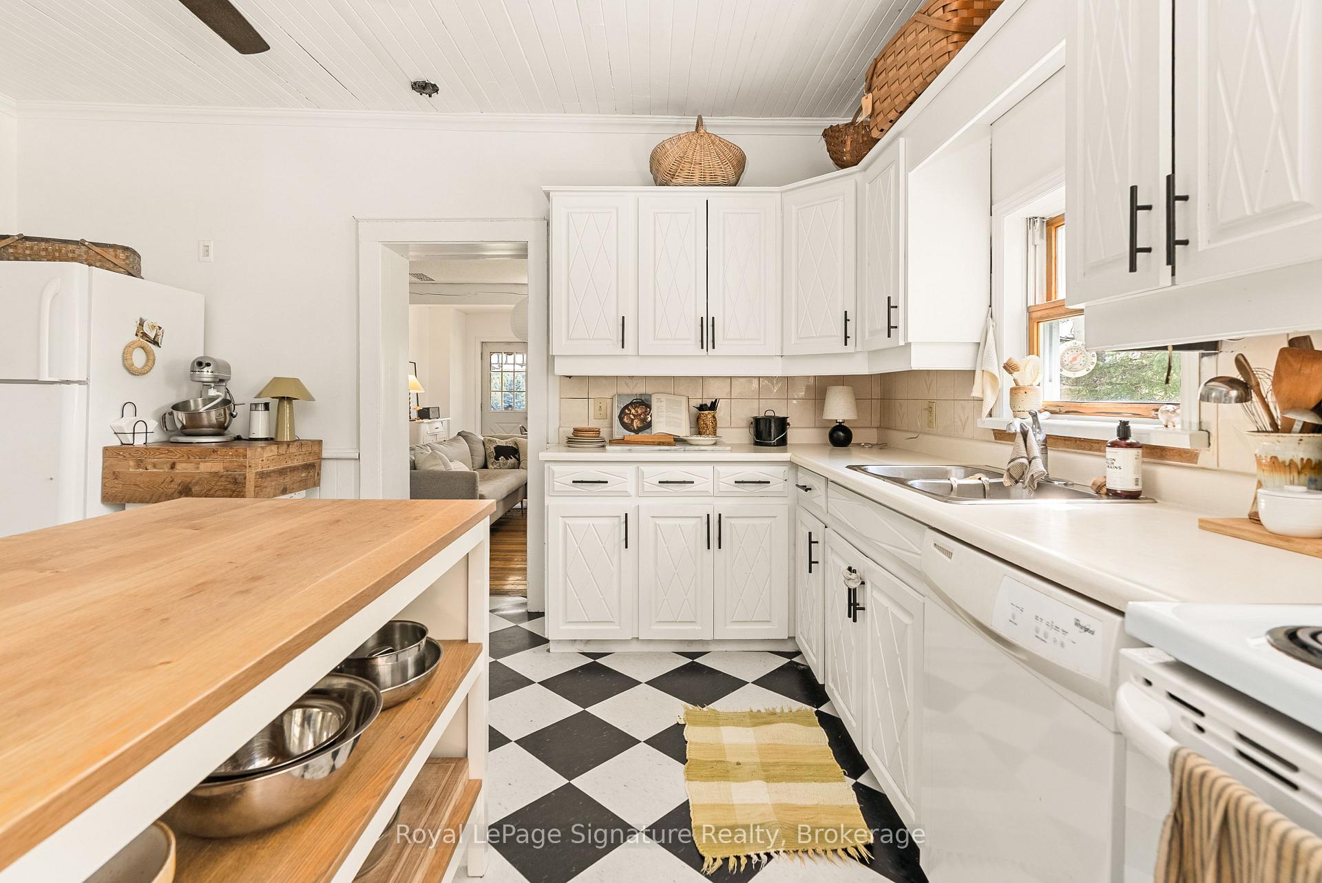 Photo 36 of 469319 Grey Rd 31, Grey Highlands — HOMEH