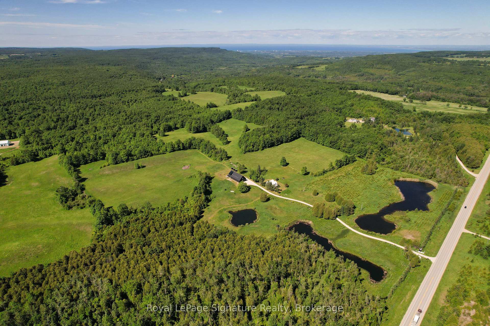 Photo 48 of 469319 Grey Rd 31, Grey Highlands — HOMEH