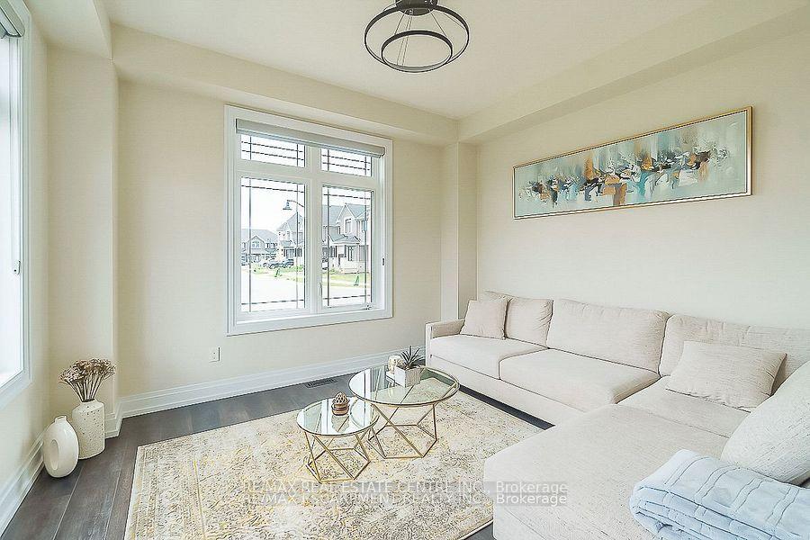 Photo 25 of 41 Westfield Crescent, Hamilton, Waterdown — HOMEH