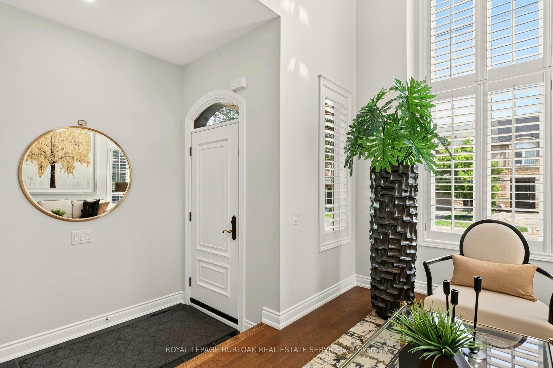 Photo 5 of 3367 Whilabout Terrace, Oakville, Bronte — HOMEH