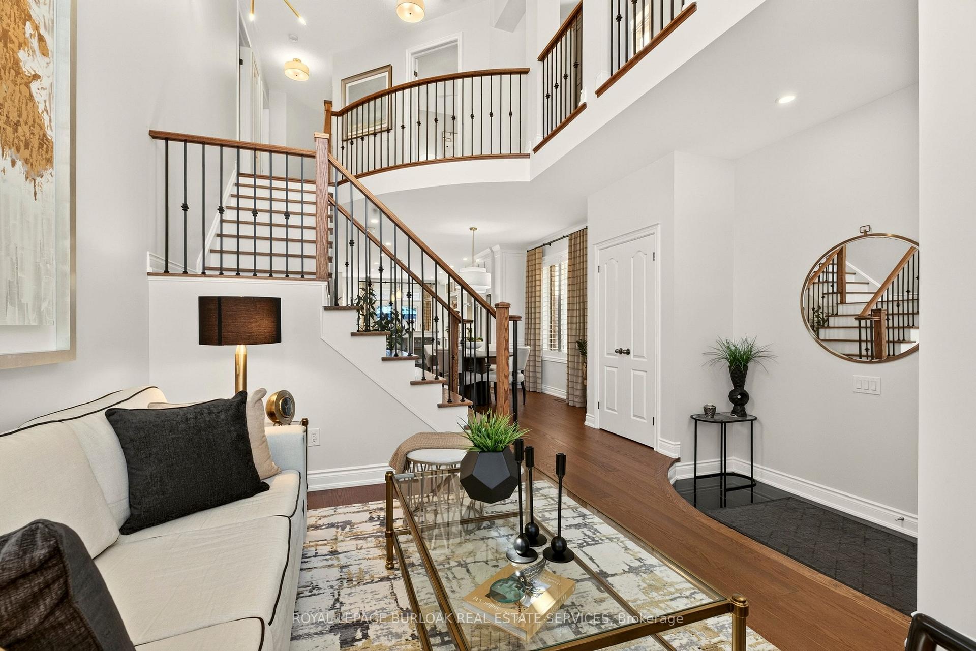 Photo 10 of 3367 Whilabout Terrace, Oakville, Bronte — HOMEH