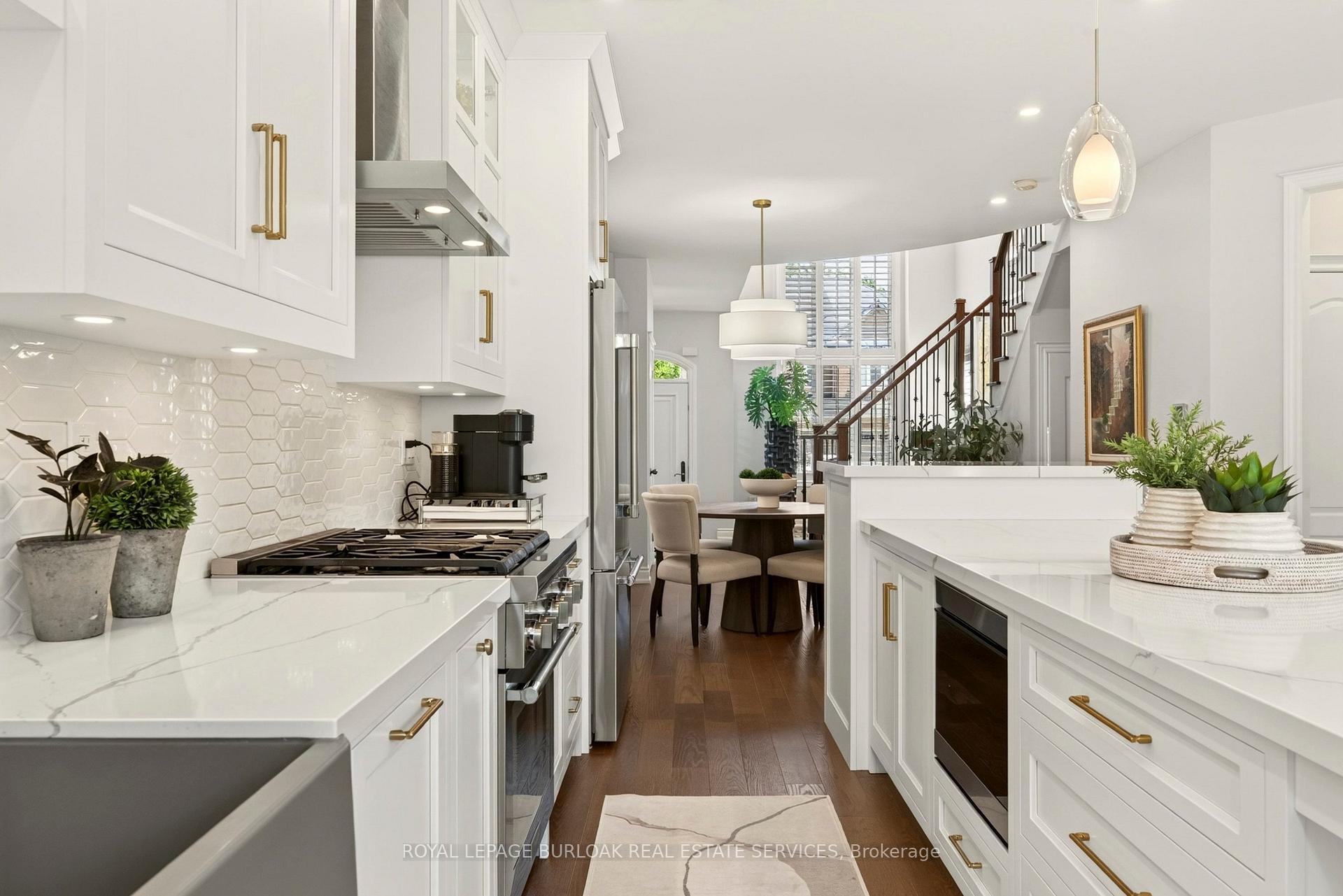 Photo 16 of 3367 Whilabout Terrace, Oakville, Bronte — HOMEH
