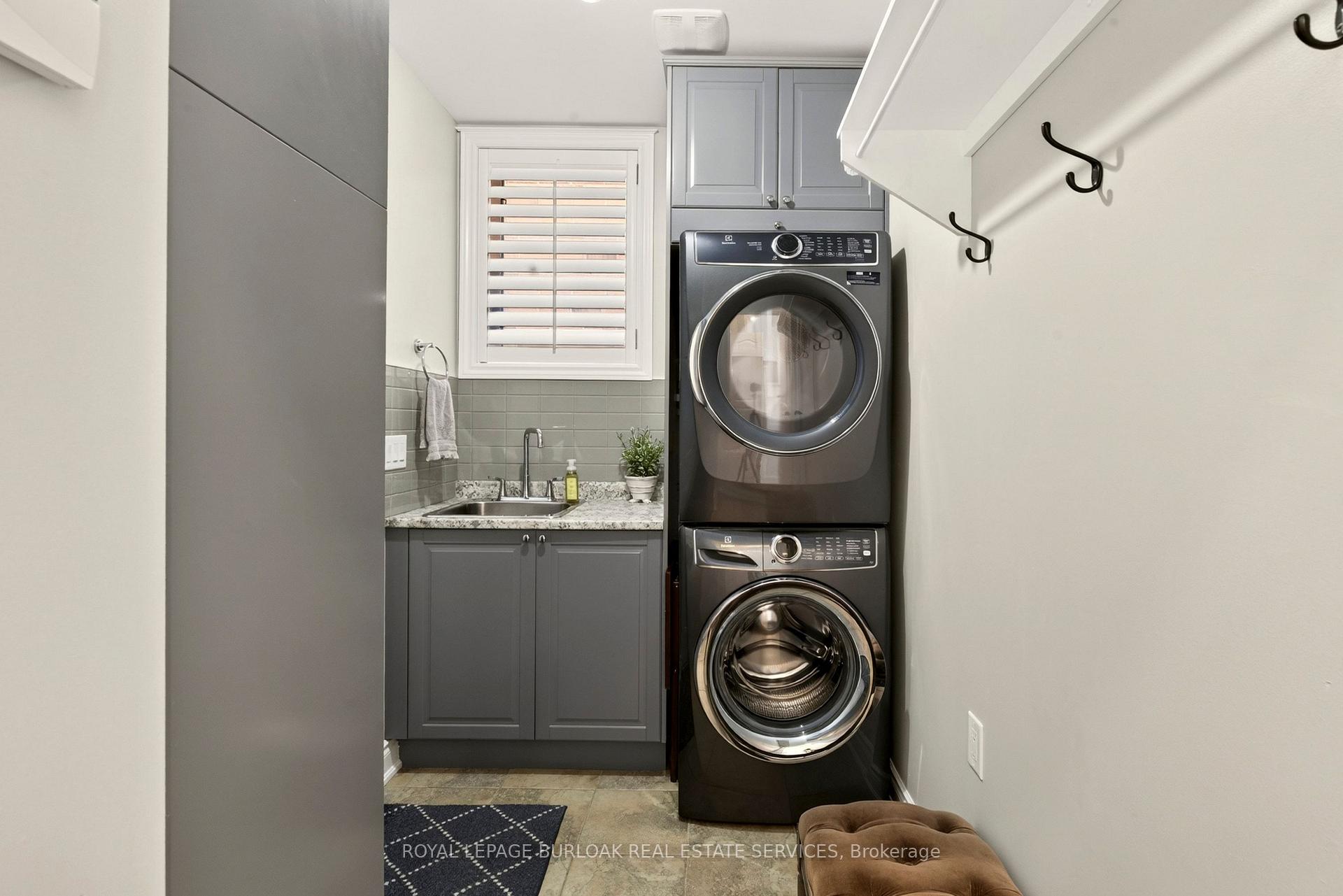 Photo 25 of 3367 Whilabout Terrace, Oakville, Bronte — HOMEH