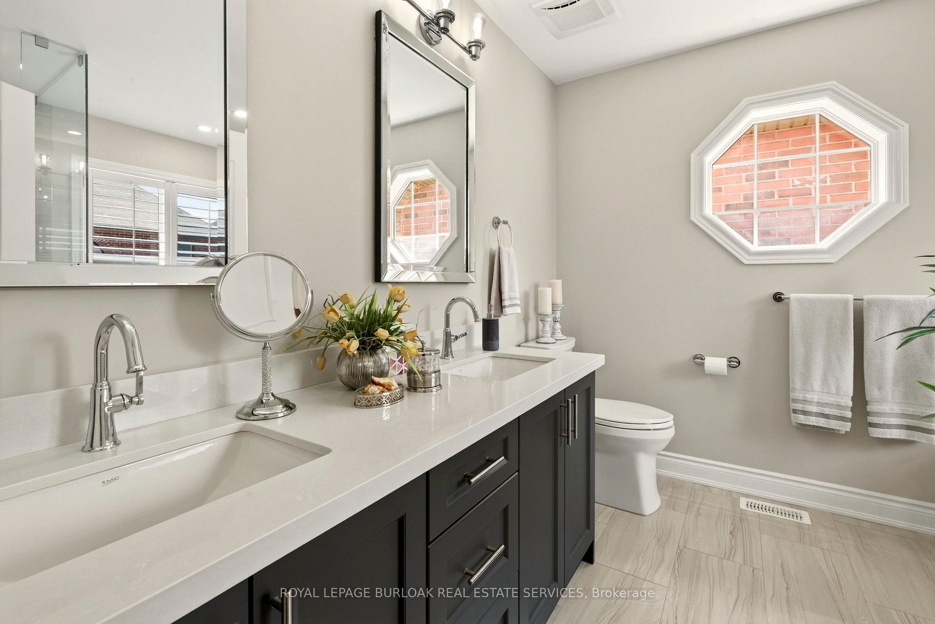 Photo 33 of 3367 Whilabout Terrace, Oakville, Bronte — HOMEH