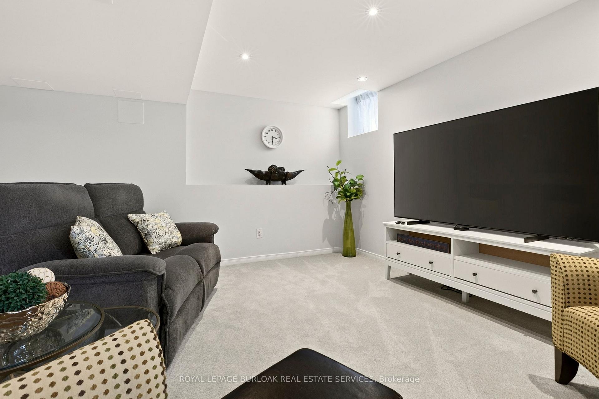 Photo 37 of 3367 Whilabout Terrace, Oakville, Bronte — HOMEH