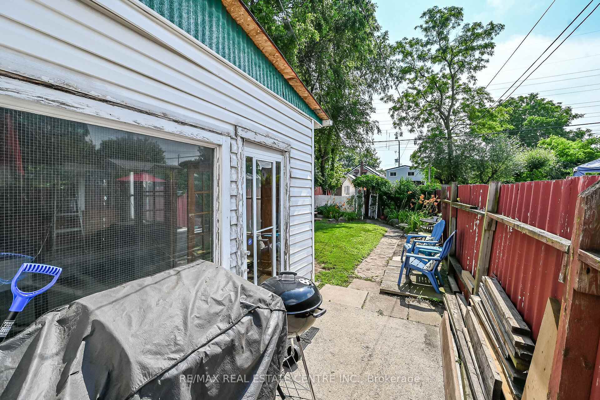 Photo 34 of 220 Paling Avenue, Hamilton, Homeside — HOMEH