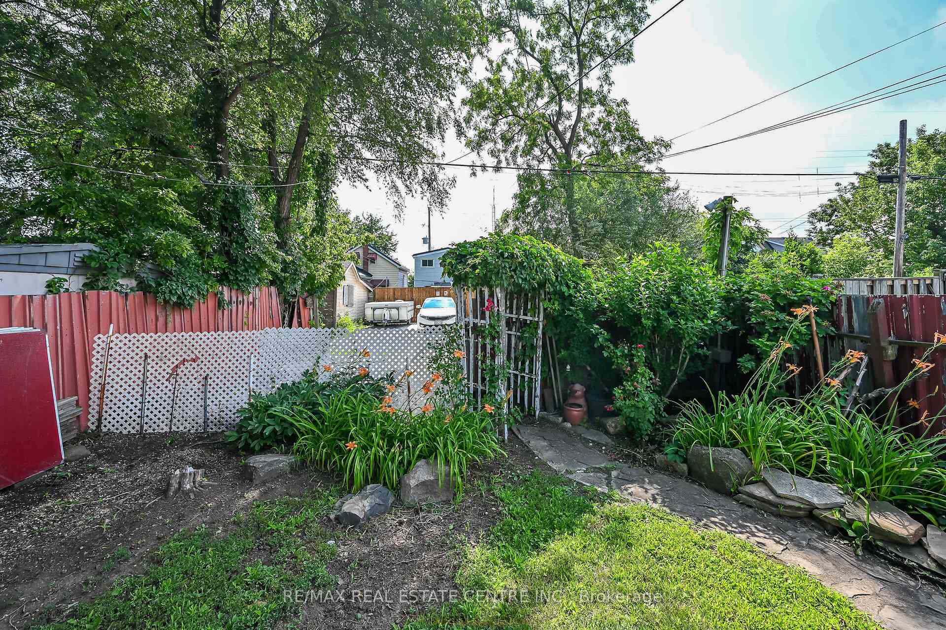 Photo 39 of 220 Paling Avenue, Hamilton, Homeside — HOMEH