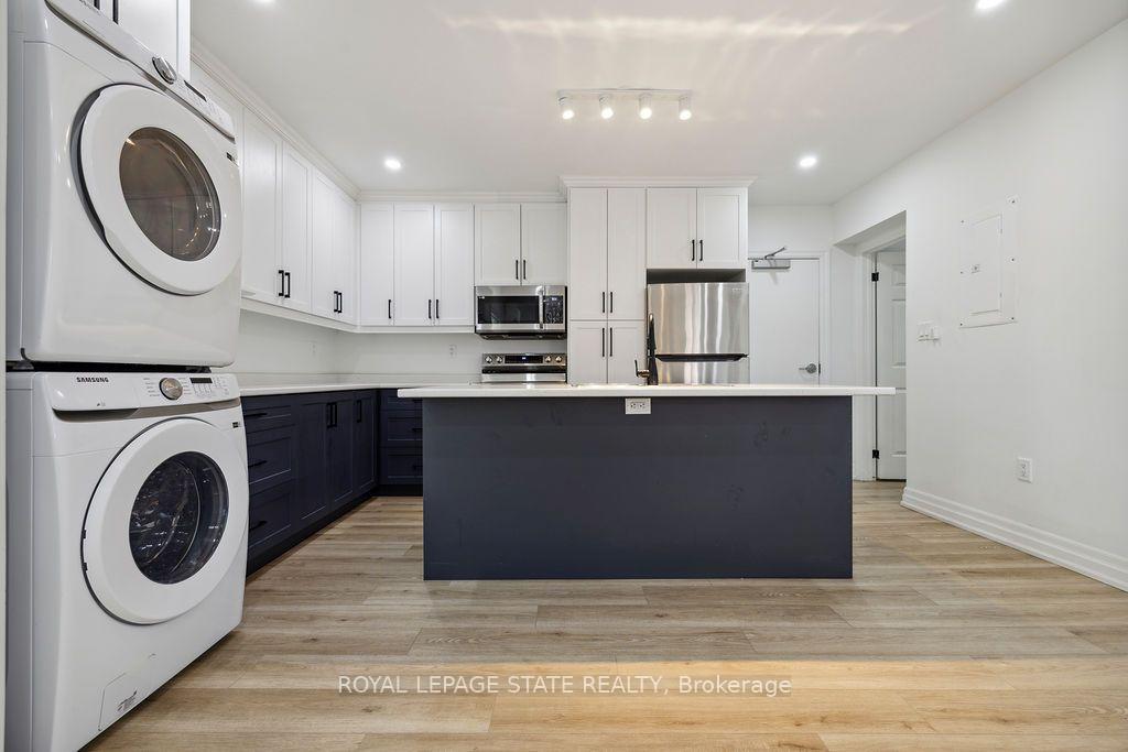 Photo 3 of Unit 2, 132 Prospect Street S, Hamilton, Gibson — HOMEH