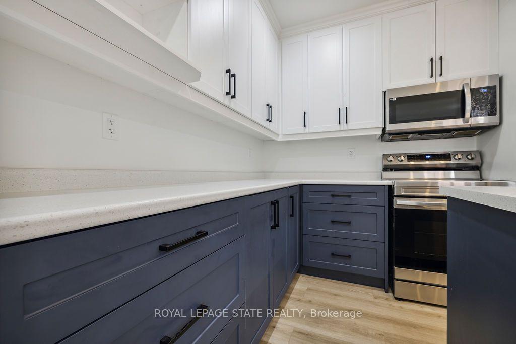 Photo 4 of Unit 2, 132 Prospect Street S, Hamilton, Gibson — HOMEH