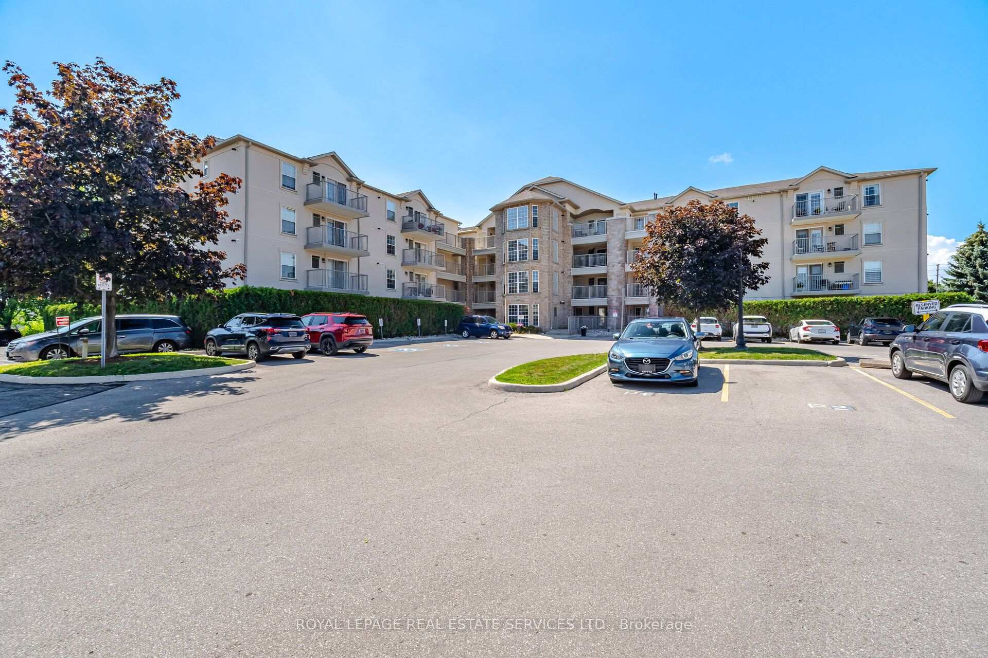 Photo 1 of Unit 209, 1490 Bishops Gate, Oakville, Glen Abbey — HOMEH