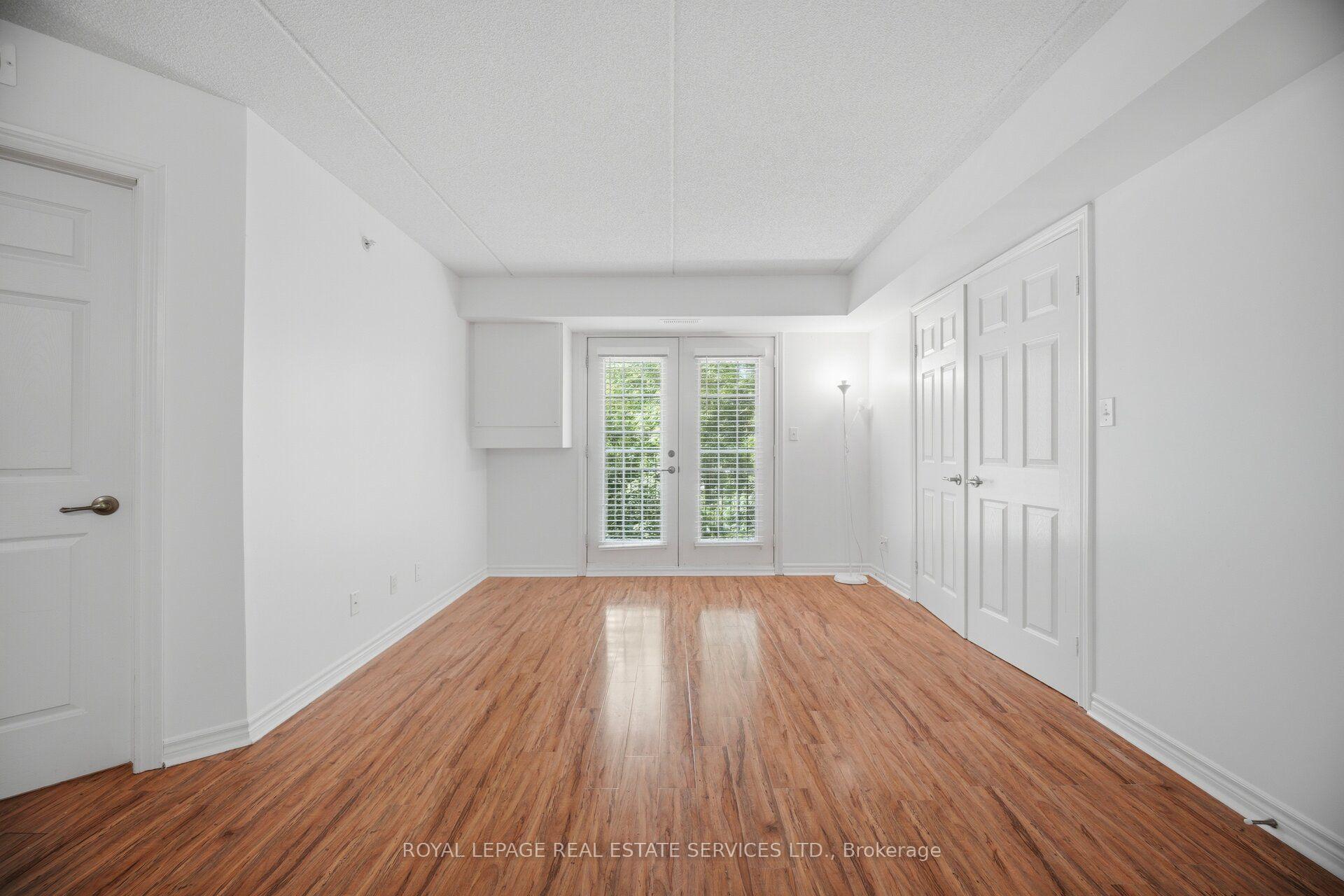 Photo 10 of Unit 209, 1490 Bishops Gate, Oakville, Glen Abbey — HOMEH