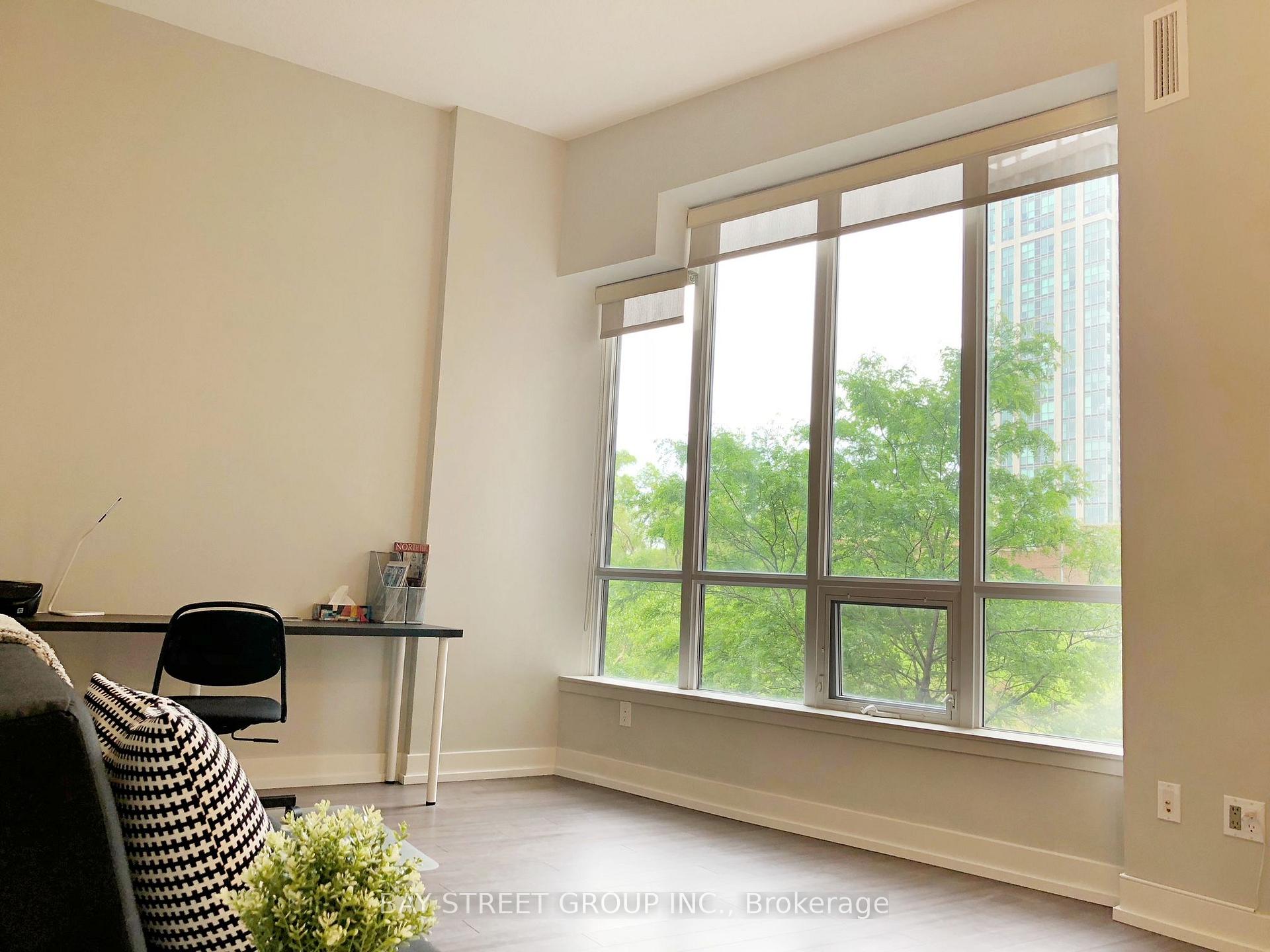 Photo 7 of Unit 304, 23 Sheppard Avenue E, North York, Willowdale East — HOMEH