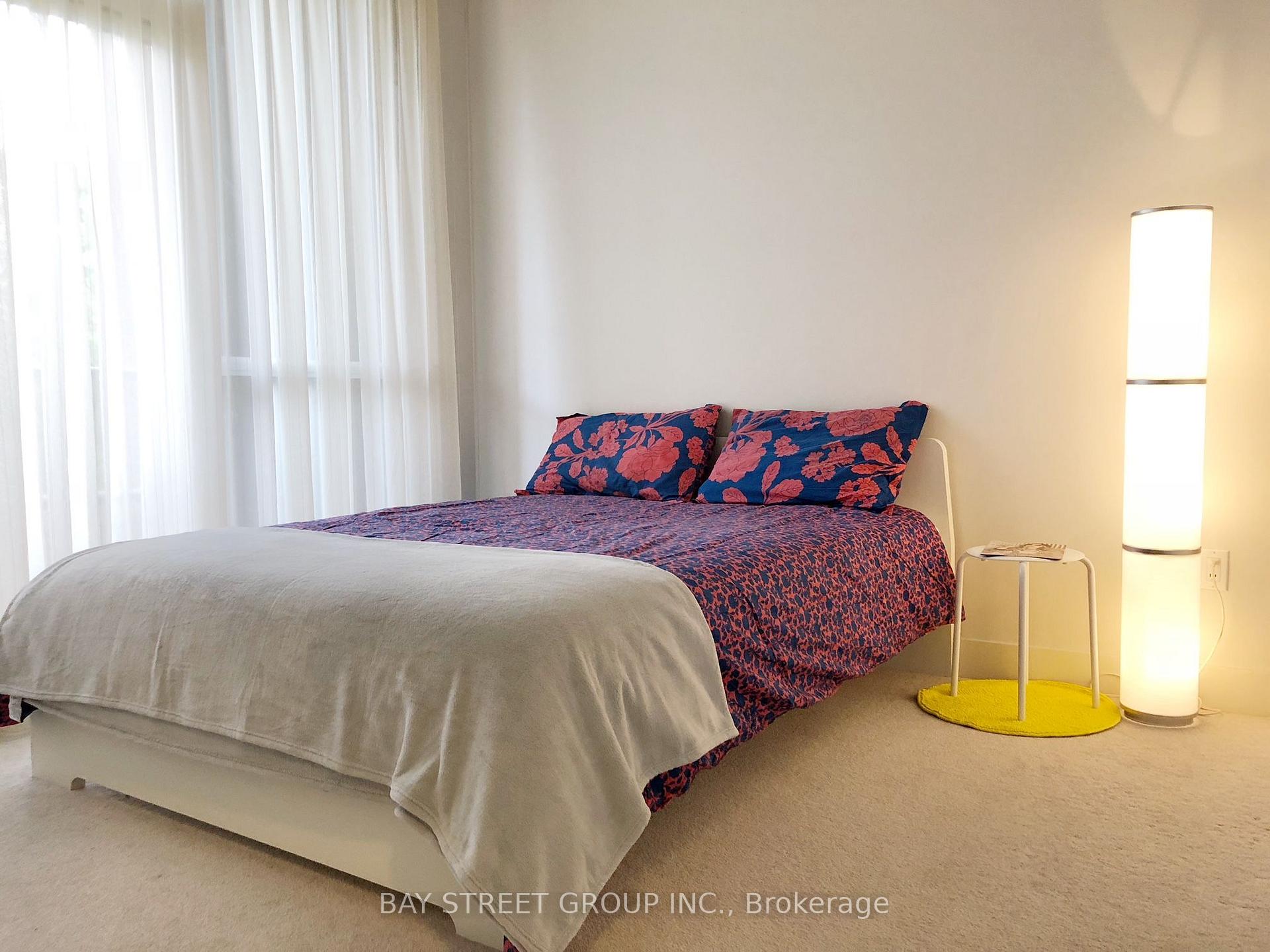 Photo 9 of Unit 304, 23 Sheppard Avenue E, North York, Willowdale East — HOMEH