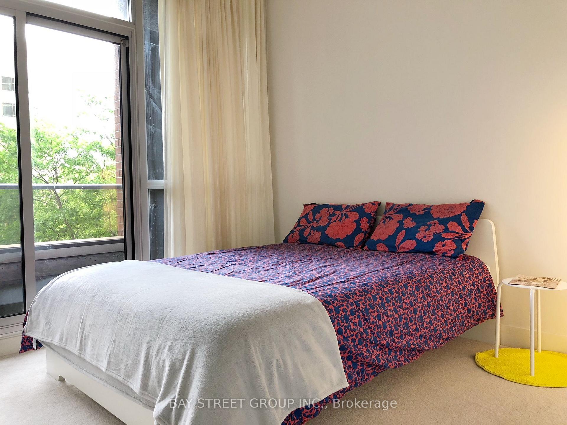 Photo 10 of Unit 304, 23 Sheppard Avenue E, North York, Willowdale East — HOMEH