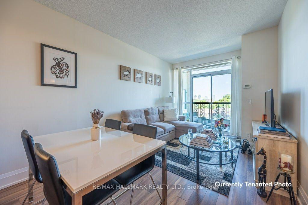 Photo 6 of Unit 718, 1 Old Mill Drive, Toronto, High Park-Swansea — HOMEH