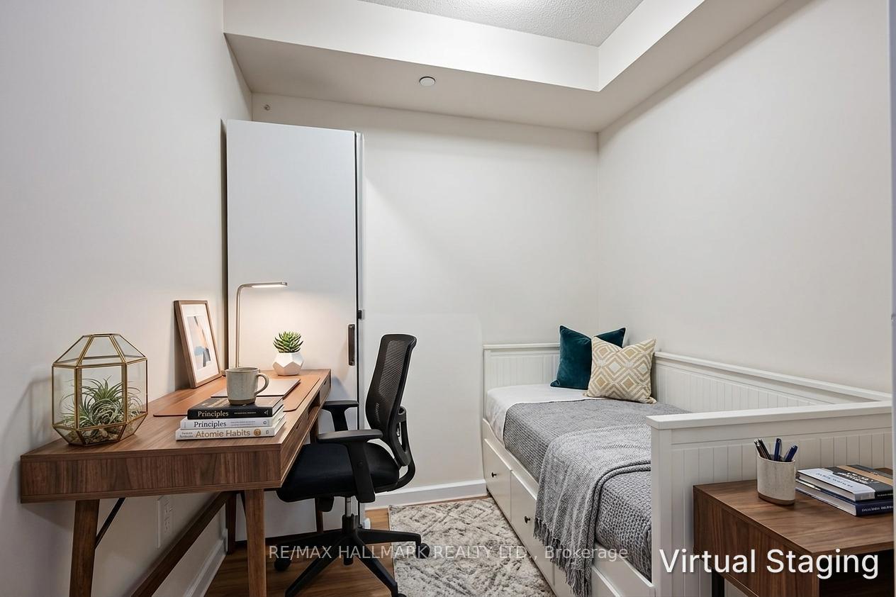 Photo 12 of Unit 718, 1 Old Mill Drive, Toronto, High Park-Swansea — HOMEH