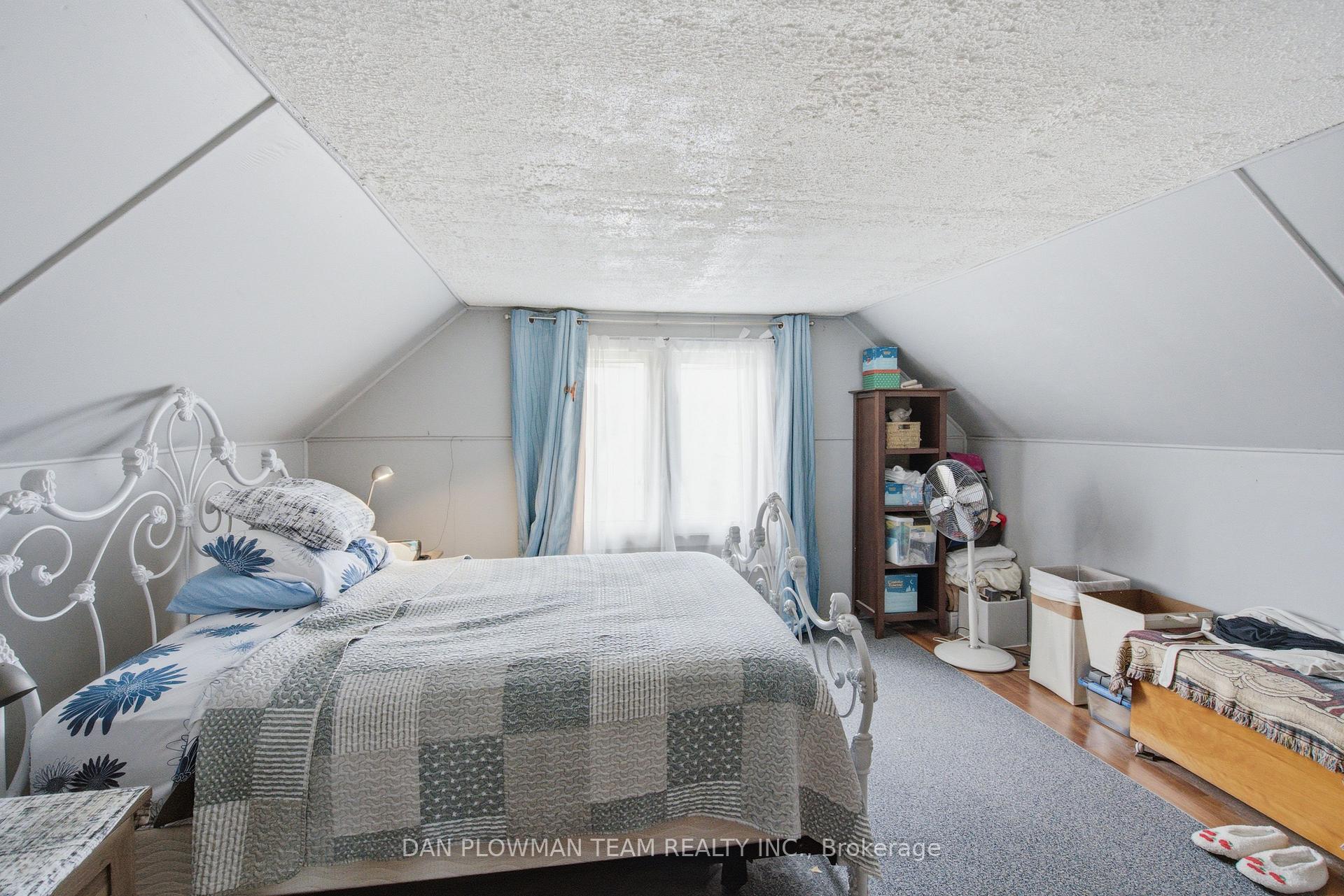 Photo 20 of 250 Mitchell Avenue, Oshawa, Central — HOMEH
